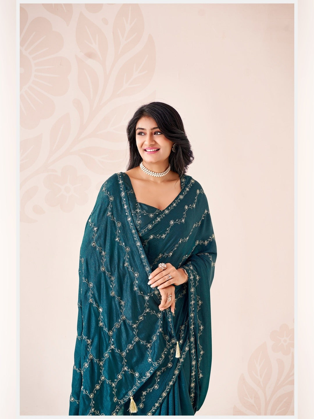 Peachmode Teal Pratima Embroidered Saree - Image 4