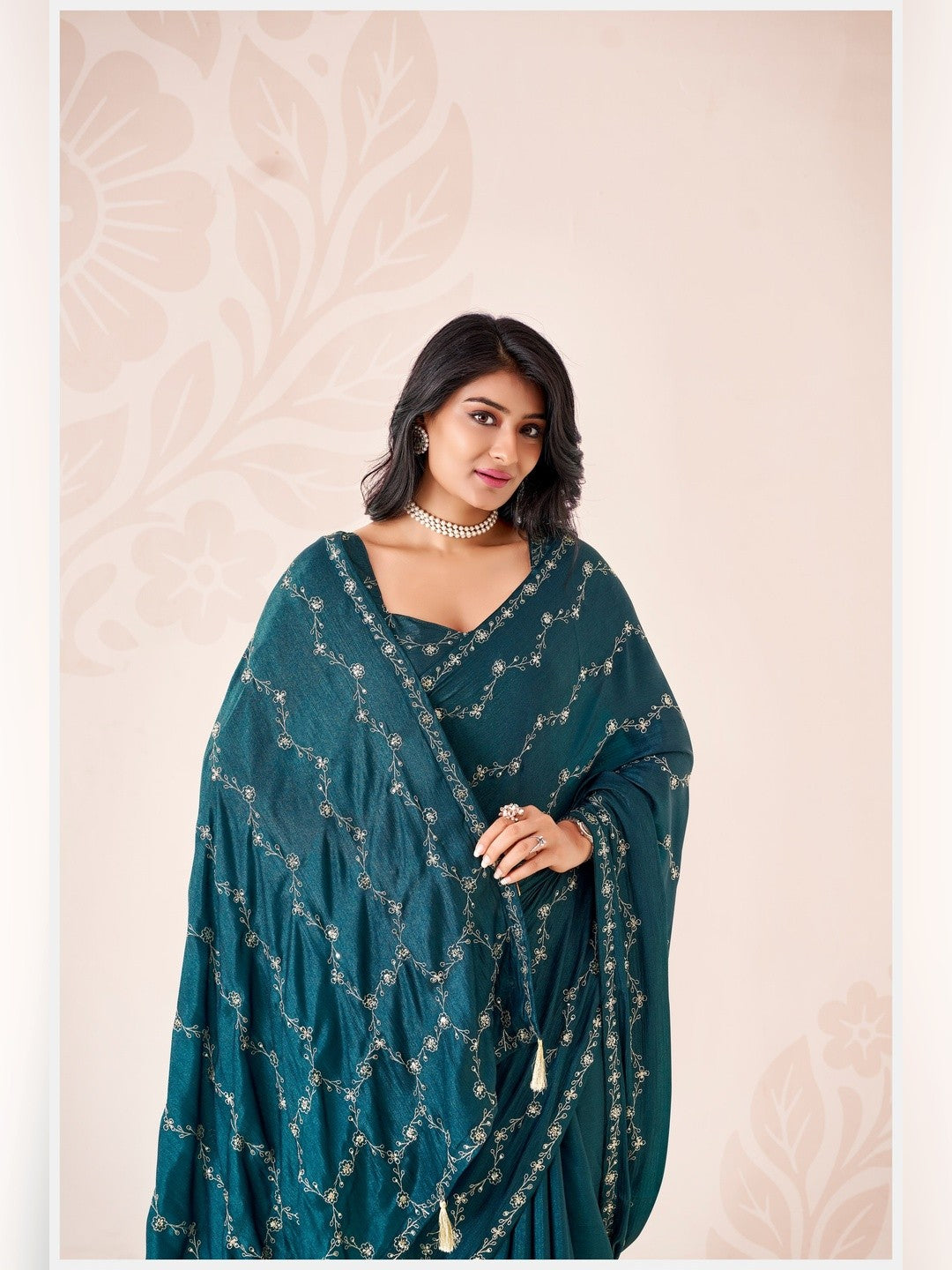 Peachmode Teal Pratima Embroidered Saree - Image 5