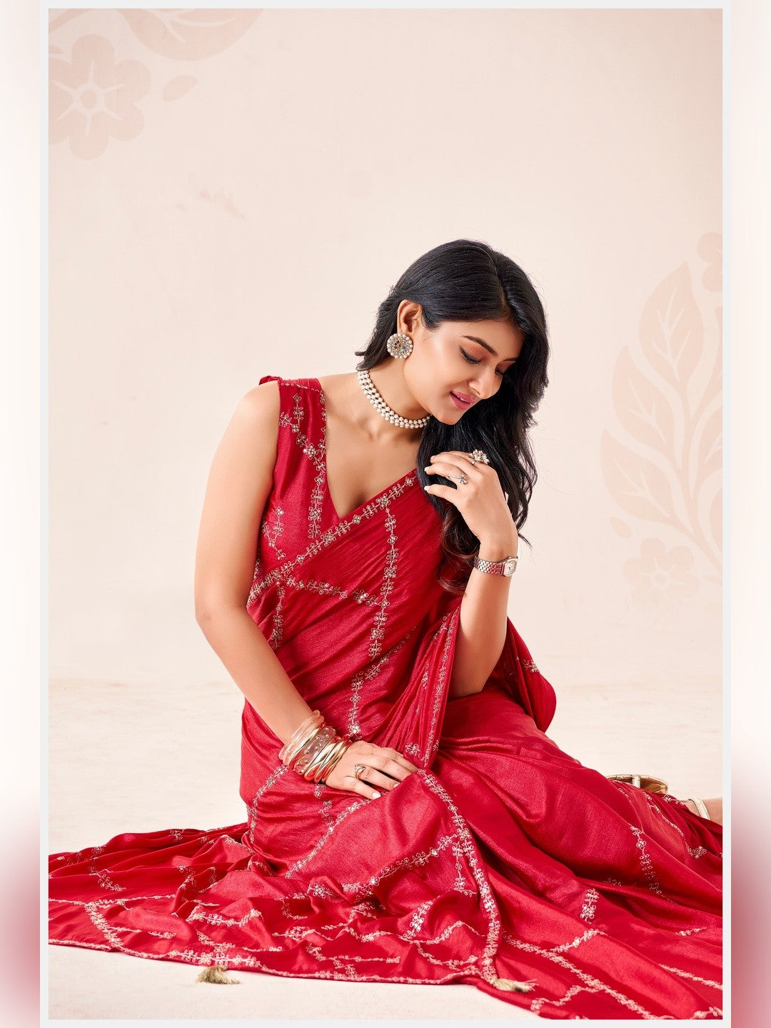 Peachmode Red Pratima Embroidered Saree - Image 4