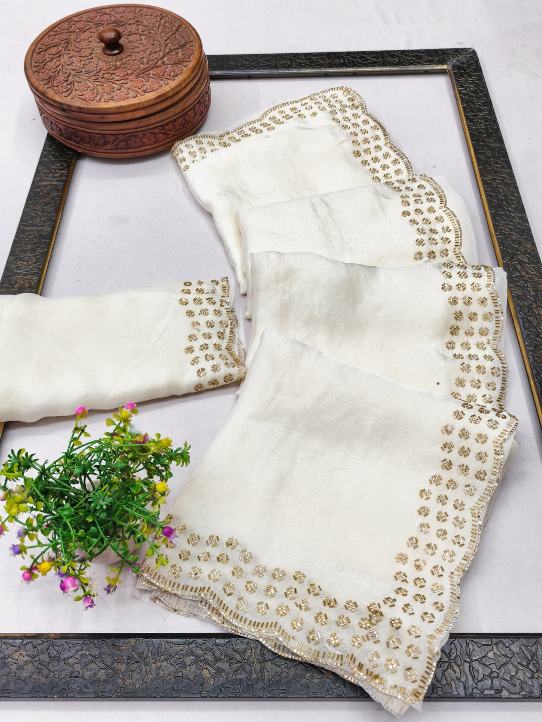 Peachmode Cream Fandy Satin Saree with Scalloped Cutwork Border - Image 3