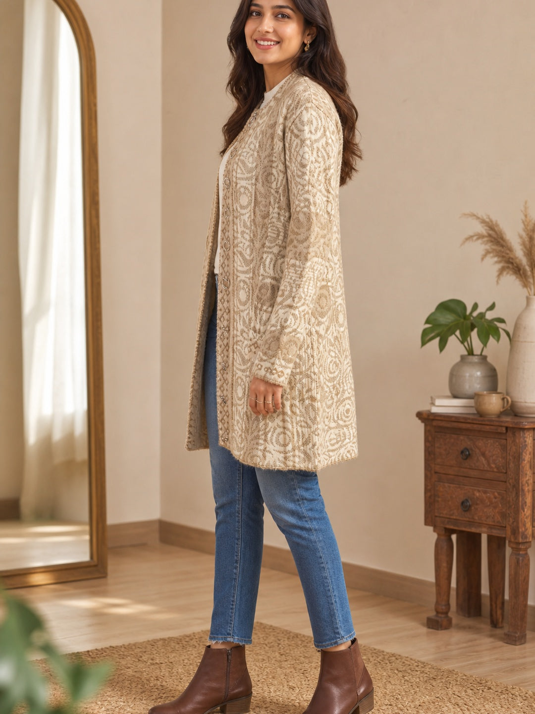 Cozy Light Brown Woven Wool Cardigan Designed for Comfortable Winter Layering - Image 3