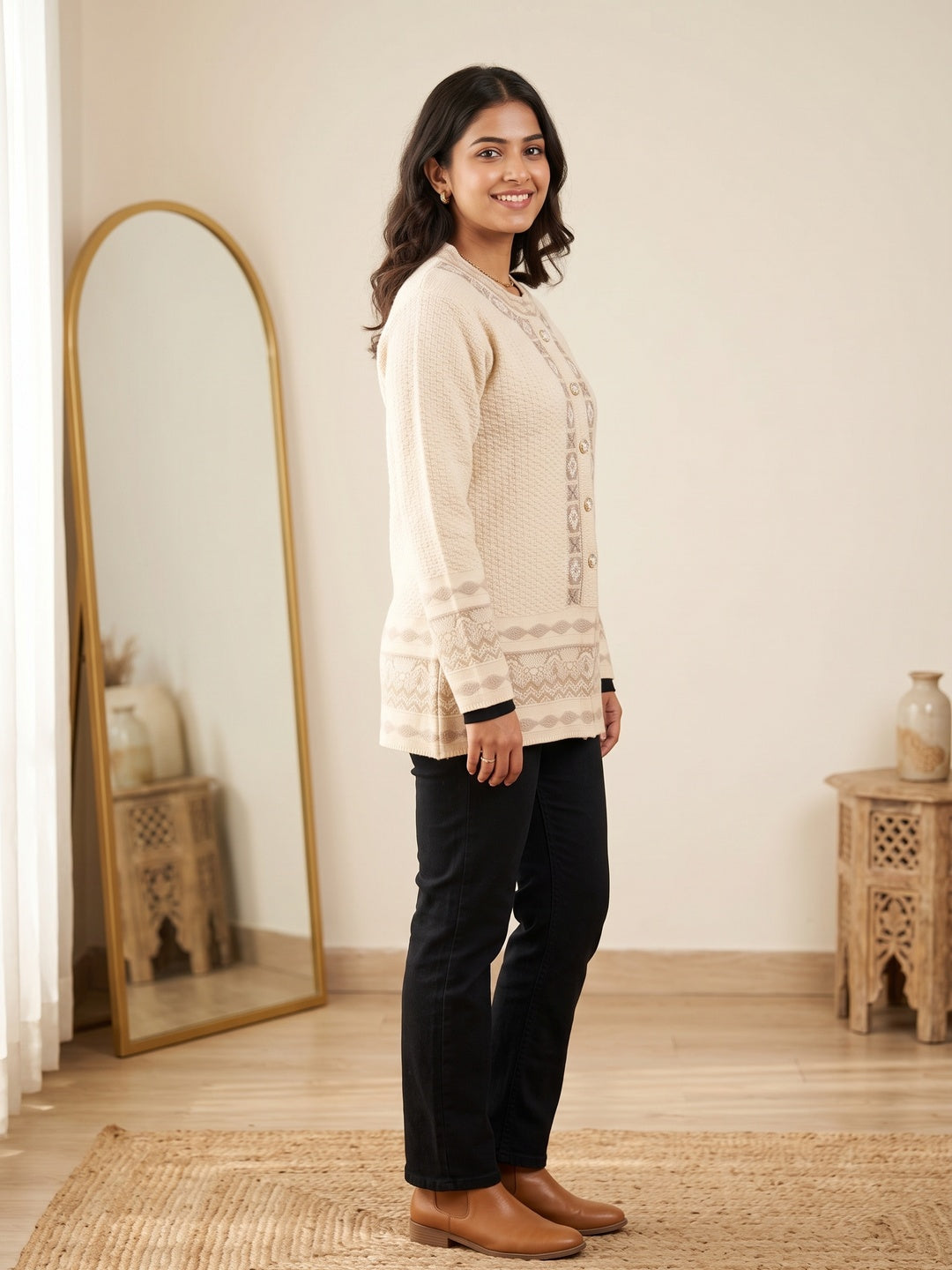 Pearl Cream Cozy Wool Cardigan for Snug Layering - Image 3