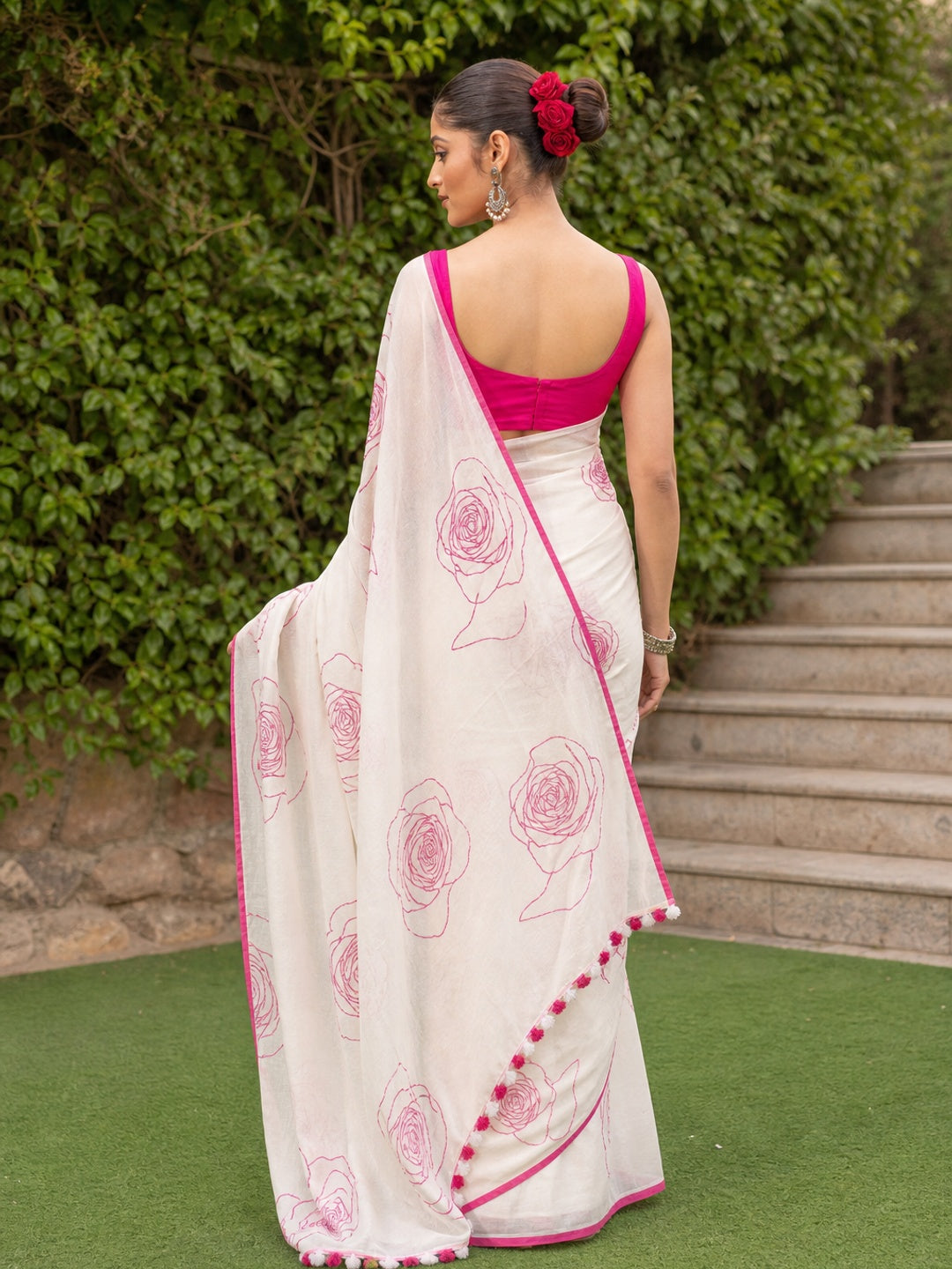 Peachmode White Linen Pink Botanical Printed Saree - Image 3