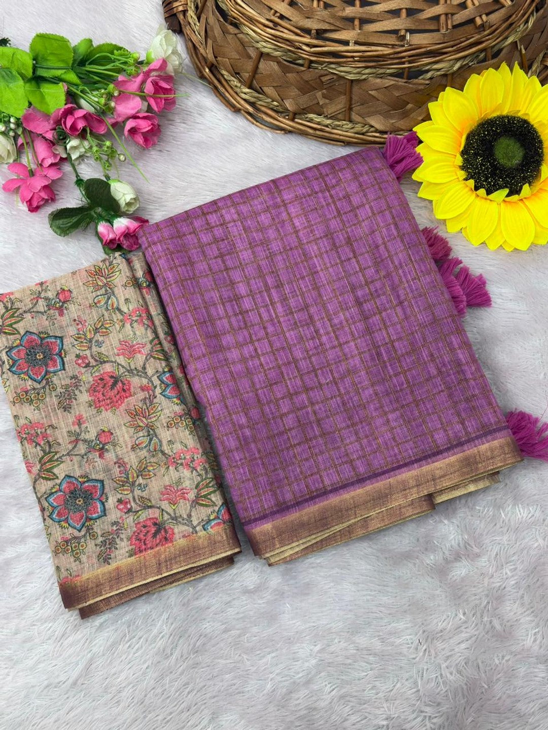 Peachmode Onion Linen Cotton Fancy Digital Print Saree - Image 5