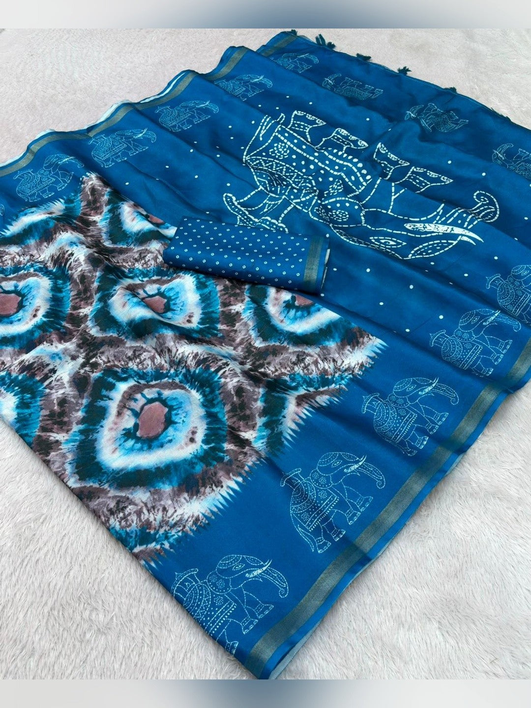 Peachmode Blue Malai Cotton Fancy Digital Print Saree - Image 6