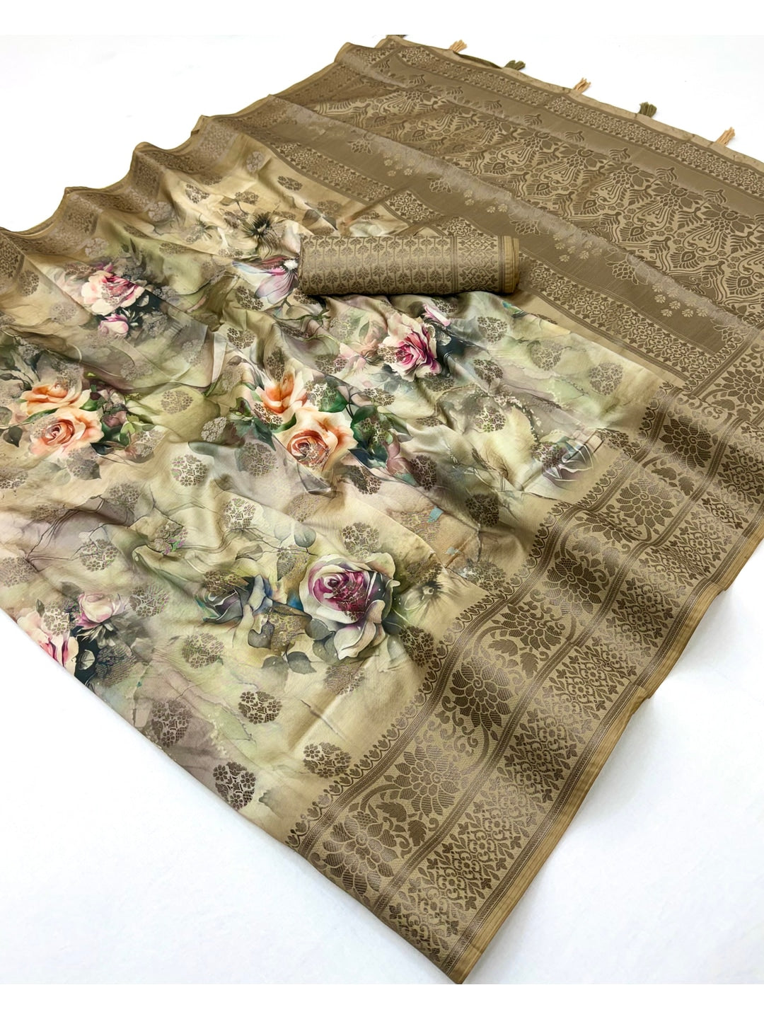 Peachmode Beige Floral Printed Woven Art Silk Saree - Image 4