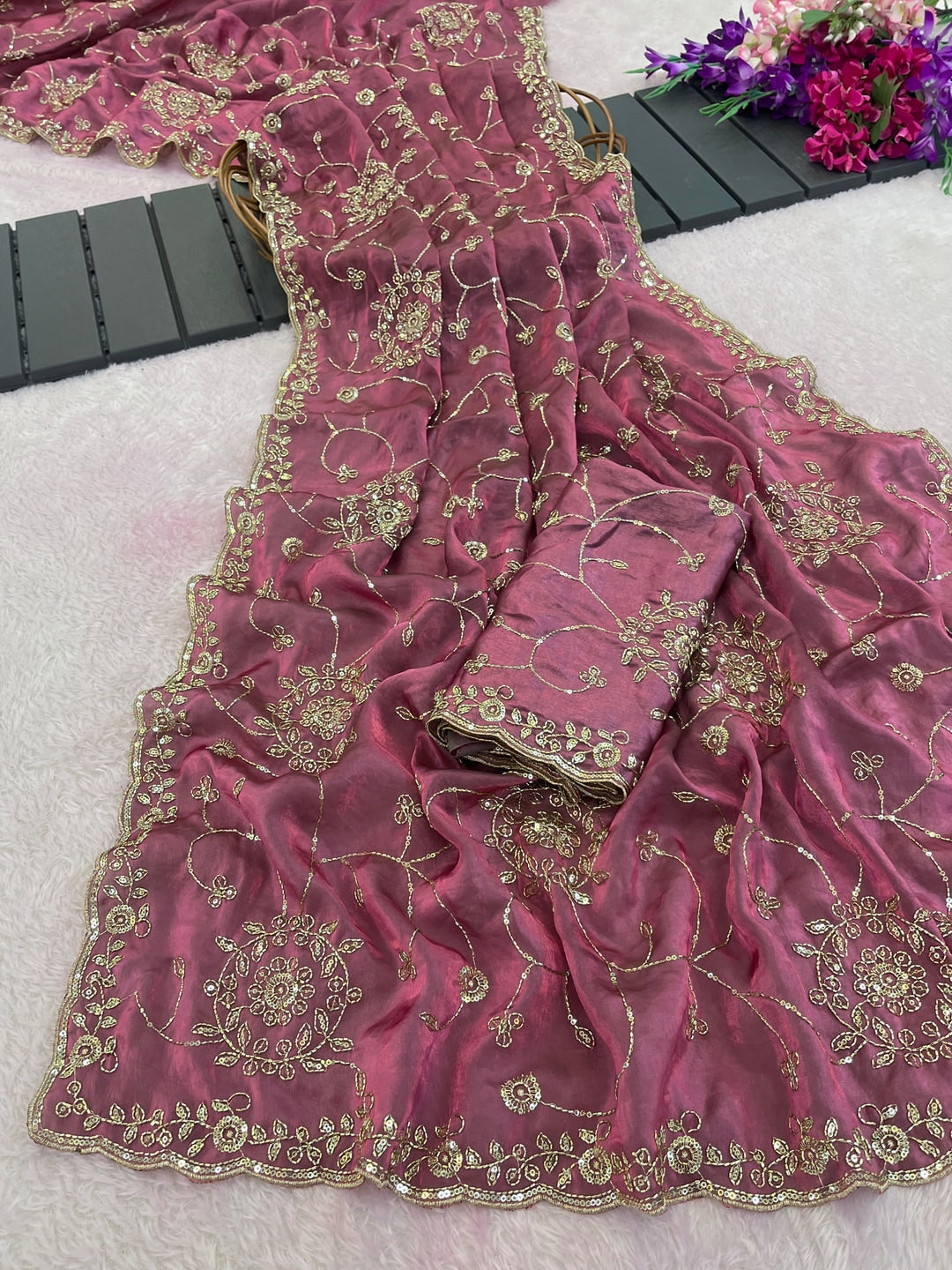 Peachmode Dusty Pink Embroidered Fendy Satin Silk Saree - Image 3