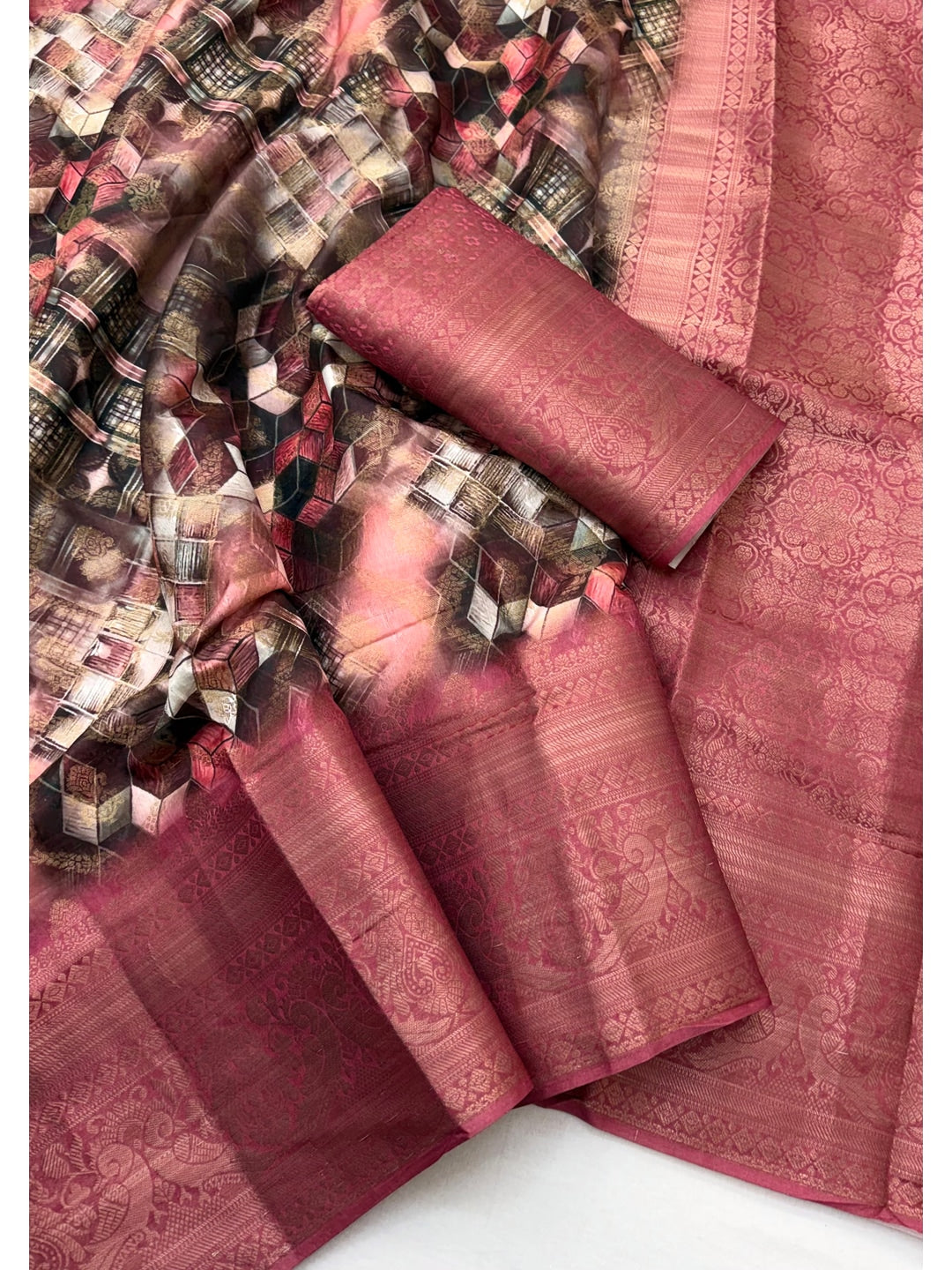 Peachmode Rose Geometric Printed Woven Art Silk Saree - Image 2
