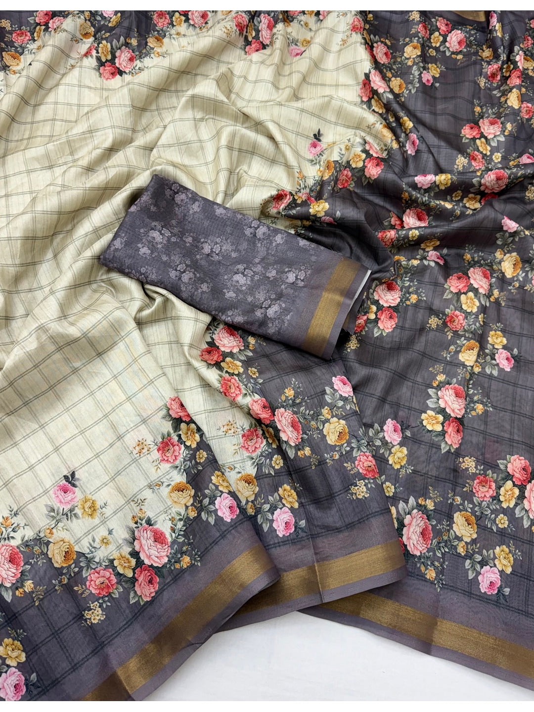 Peachmode Grey Floral Printed Cotton Silk Saree - Image 2
