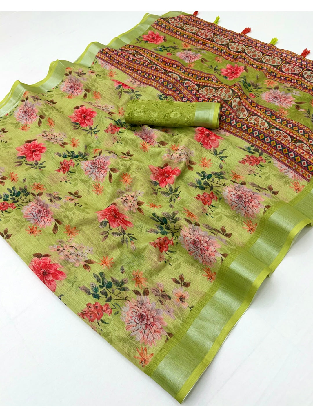 Peachmode Lime Green Floral Printed Linen Saree - Image 3