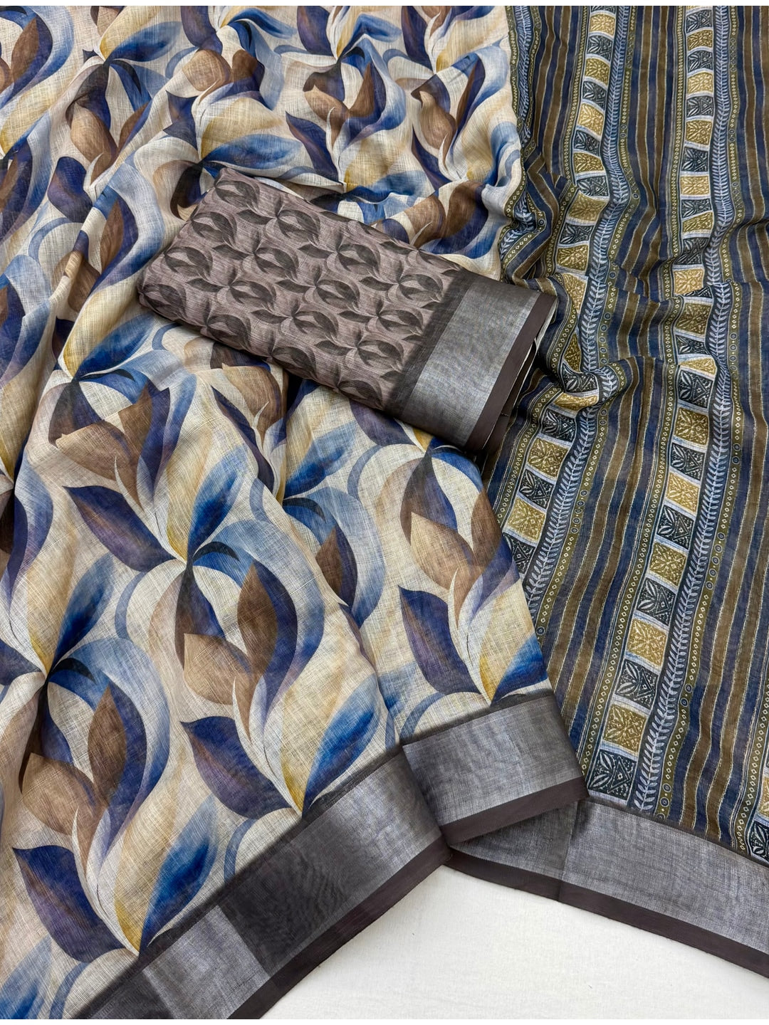 Peachmode Blue Grey Abstract Printed Linen Saree - Image 2