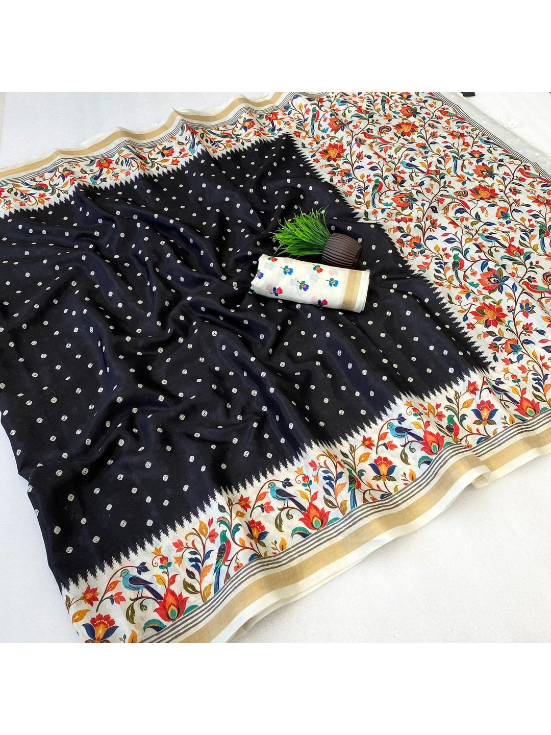 Peachmode Black Ikkat Border Mulmul Cotton Saree - Image 2