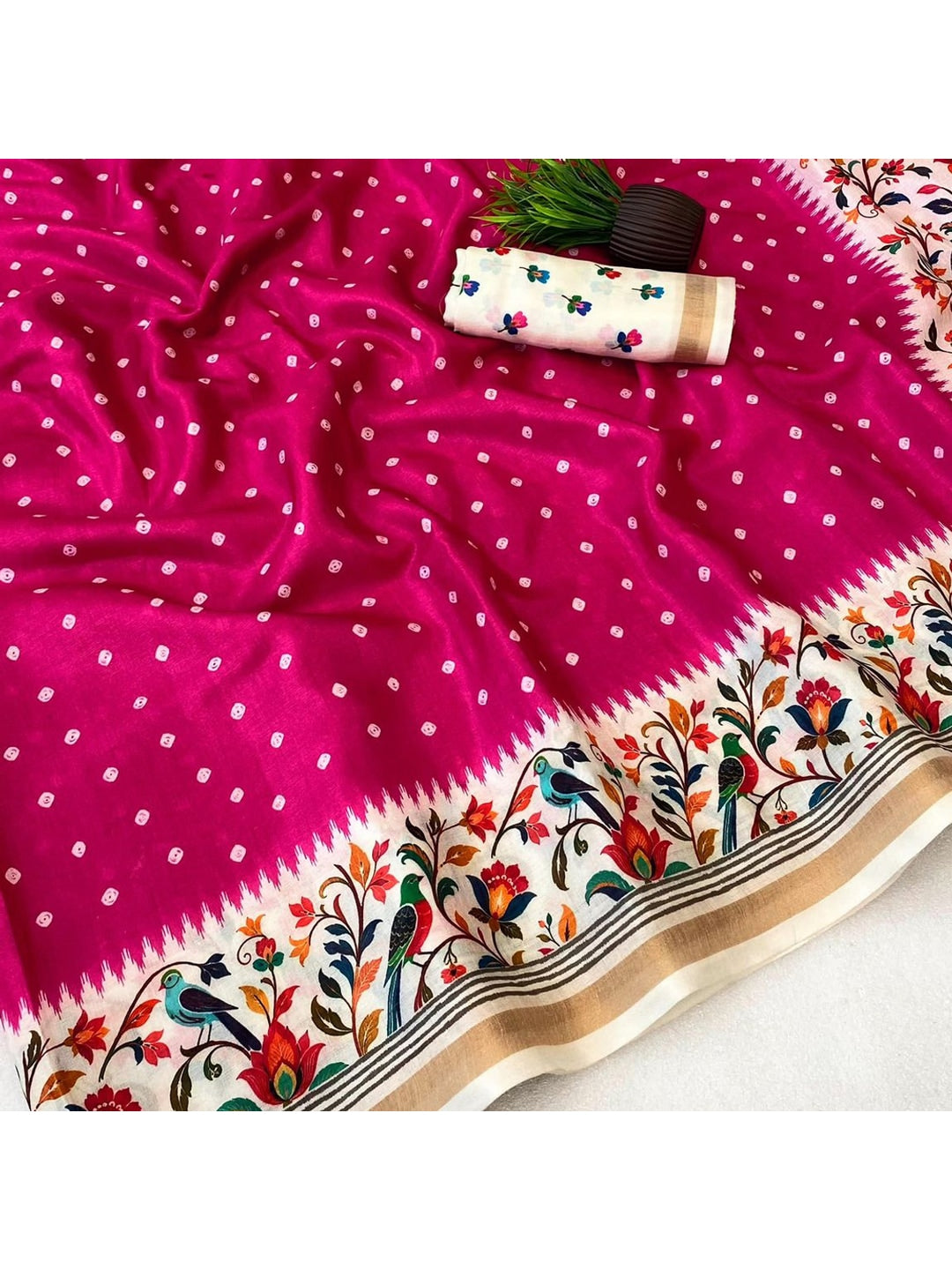 Peachmode Pink Ikkat Border Mulmul Cotton Saree - Image 4