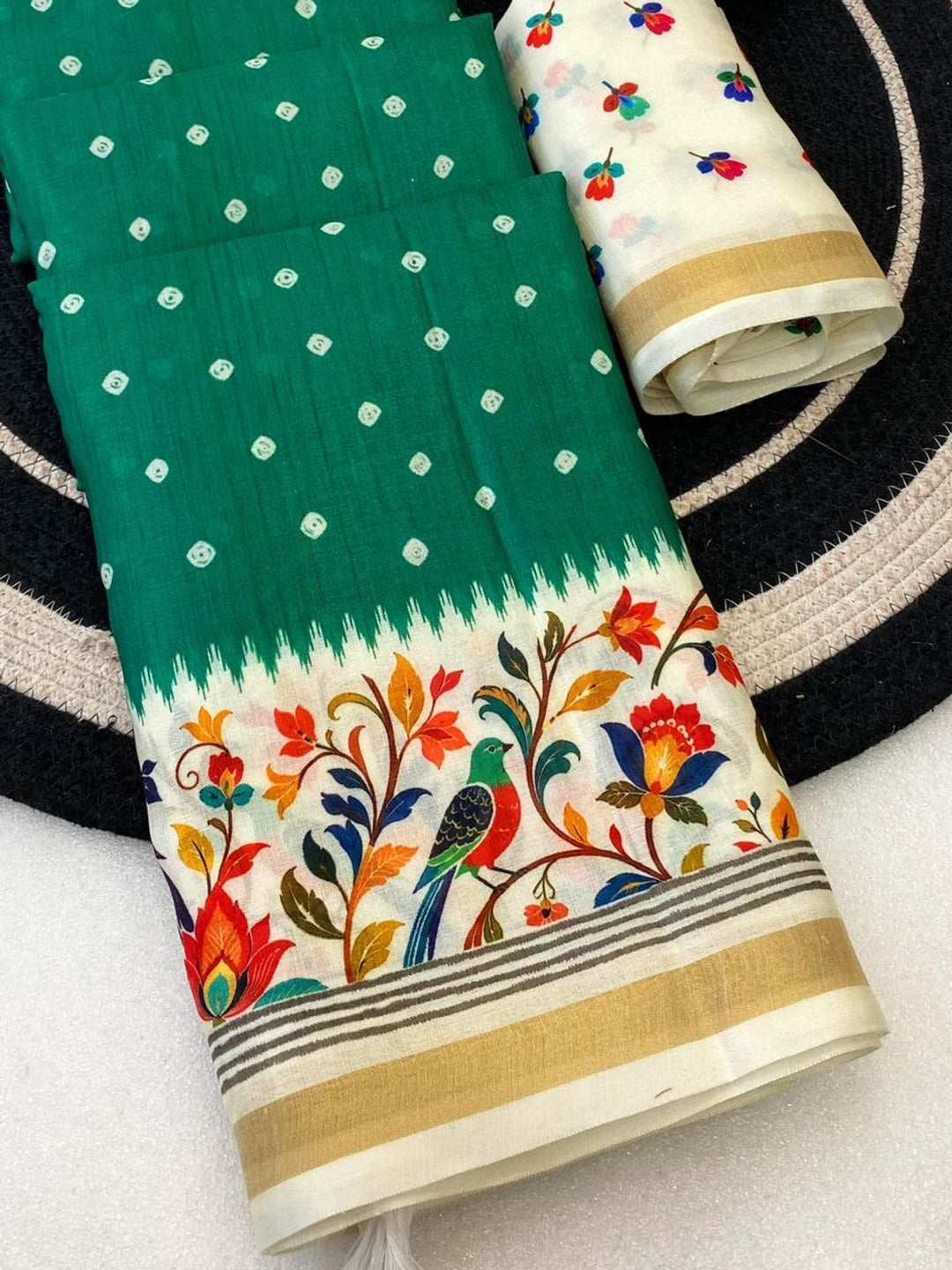 Peachmode Green Ikkat Border Mulmul Cotton Saree - Image 4