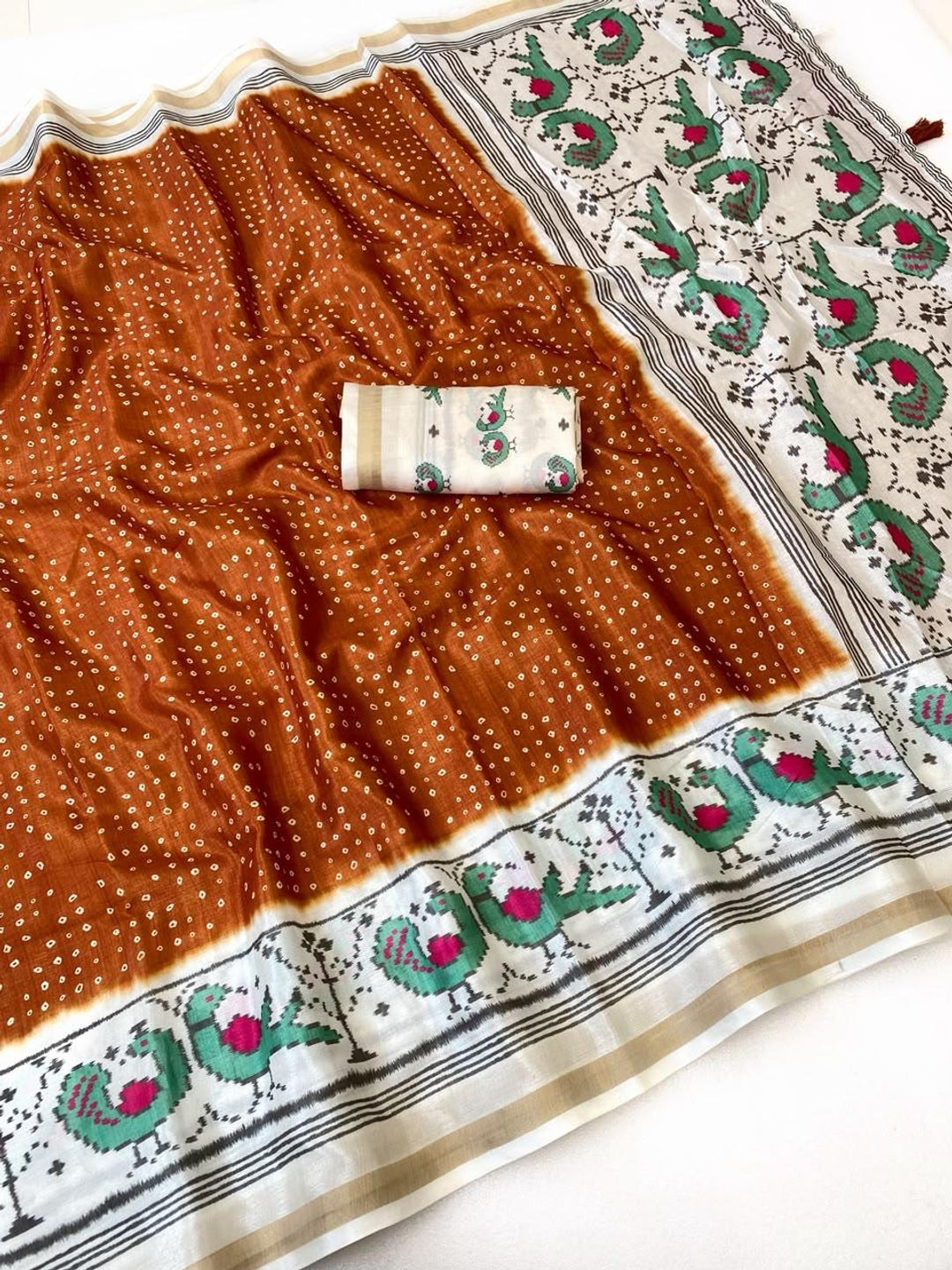Peachmode Brown Ikkat Bandhni Mulmul Cotton Saree - Image 3