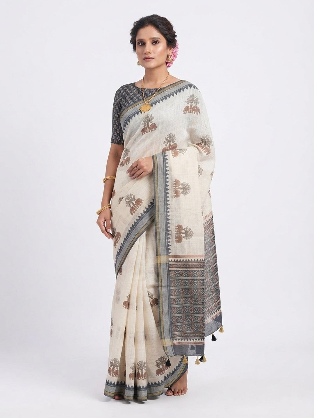 Peachmode Off White Elephant Printed Linen Saree - Image 1