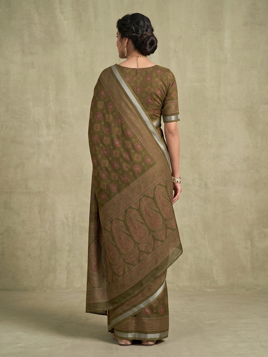 Peachmode Brown Semi Cotton Saree with Ajrakh Print - Image 3