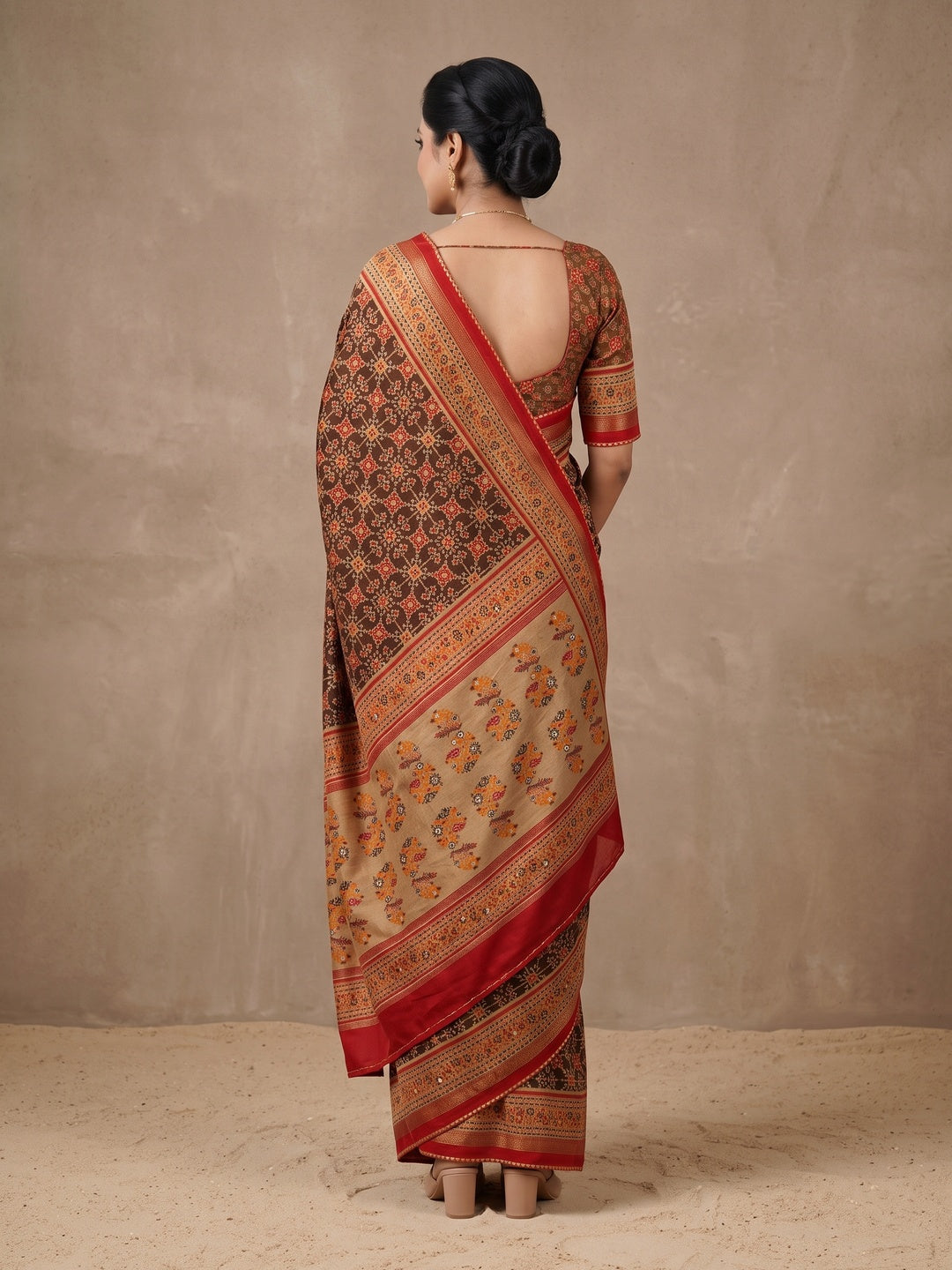 Peachmode Brown Pure Silk Saree with Digital Print - Image 3