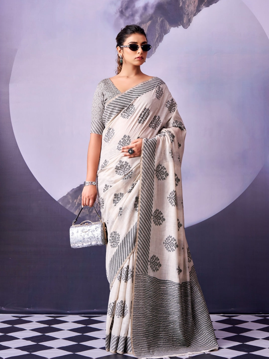Peachmode Off White Black Floral Cotton Saree - Image 1