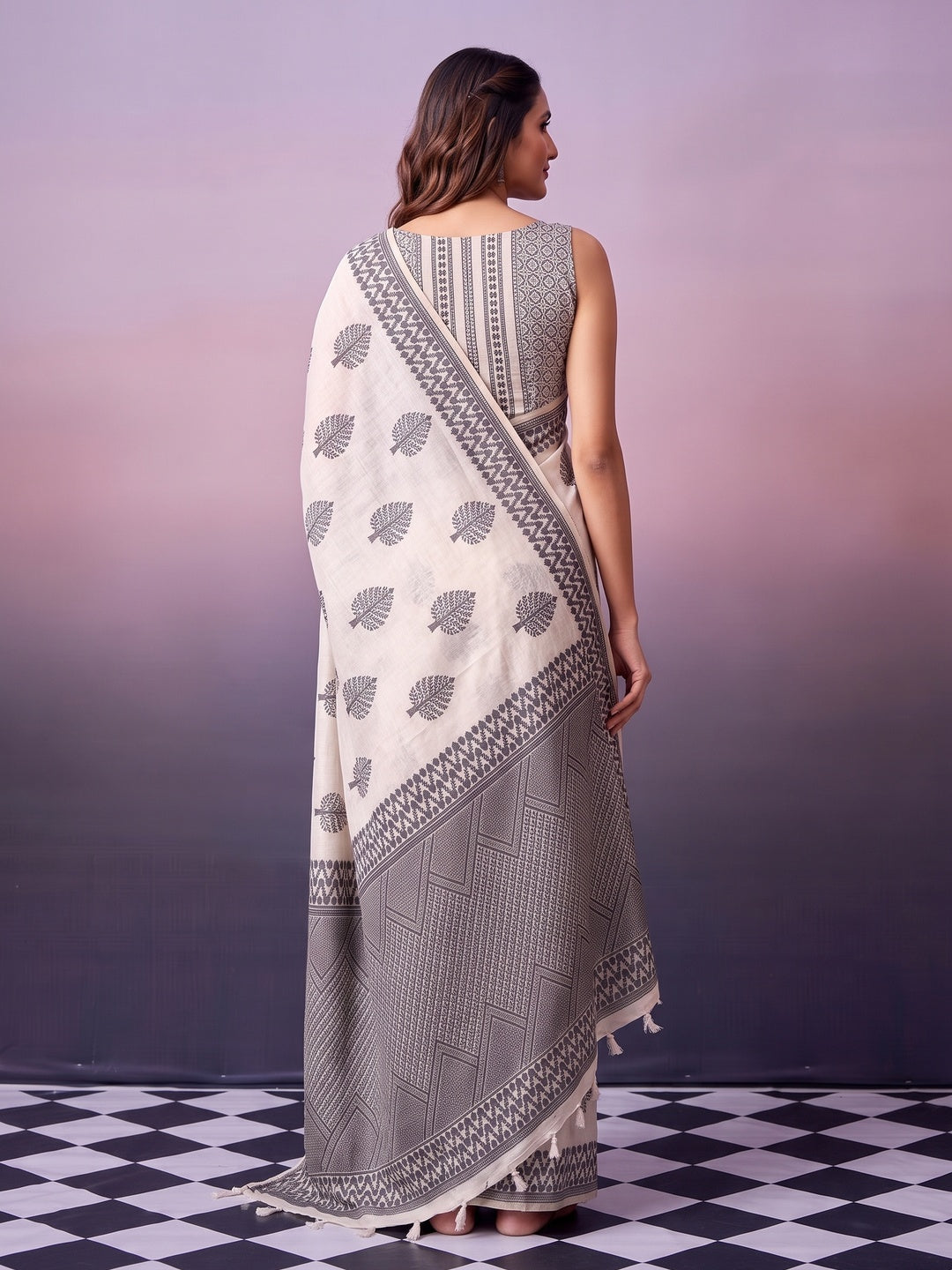 Peachmode Off White Black Leaf Cotton Saree - Image 3