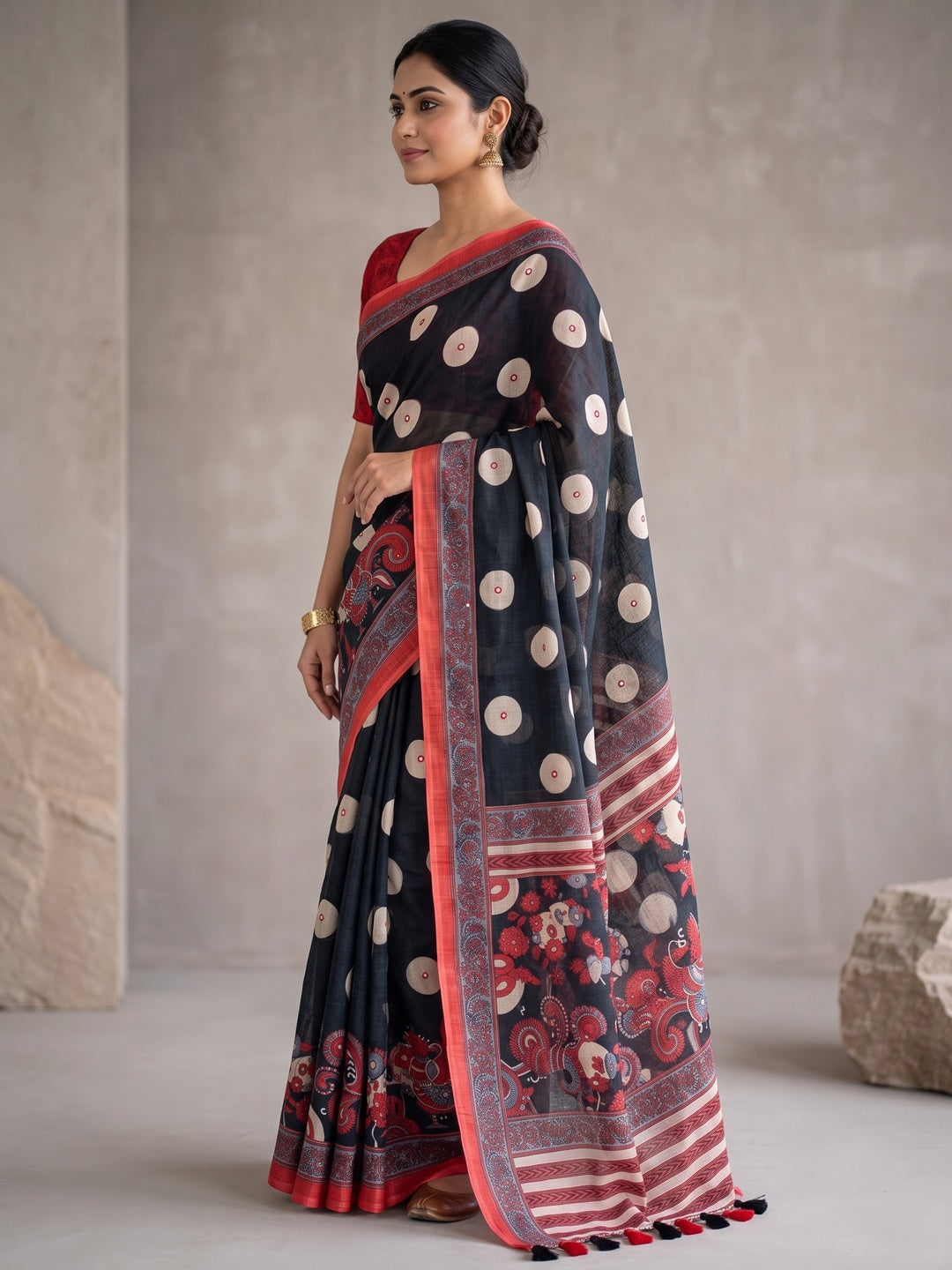 Peachmode Black Red Digital Printed Linen Cotton Saree - Image 4