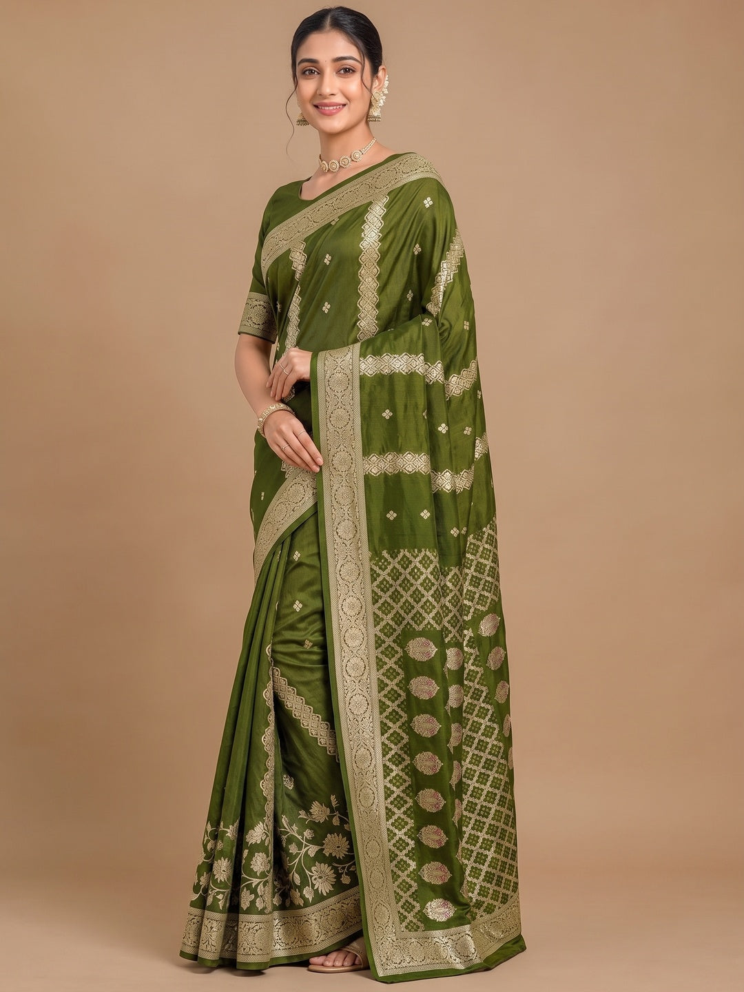 Peachmode Green Dola Silk Woven Saree - Image 4
