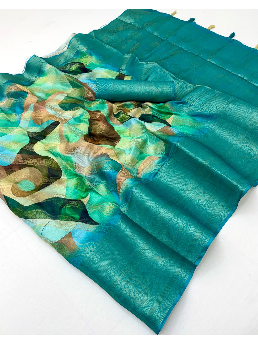 Peachmode Teal Digital Printed Jacquard Art Silk Saree - Image 3
