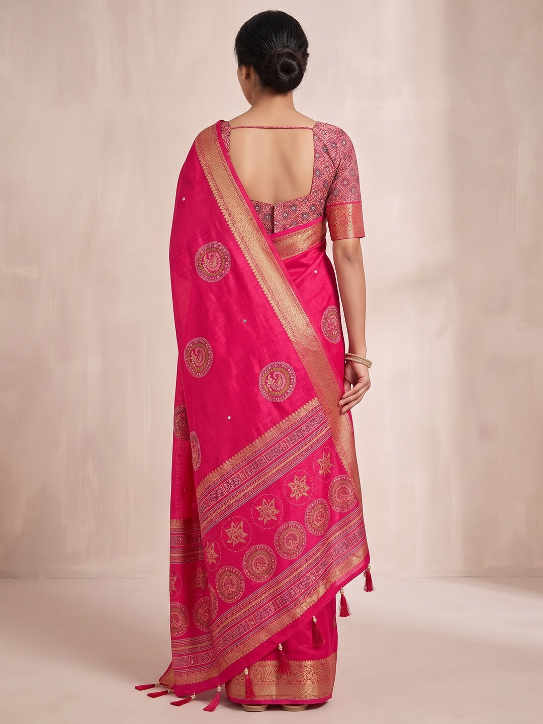 Peachmode Rani Pink Dola Silk Ethnic Motifs Saree - Image 5