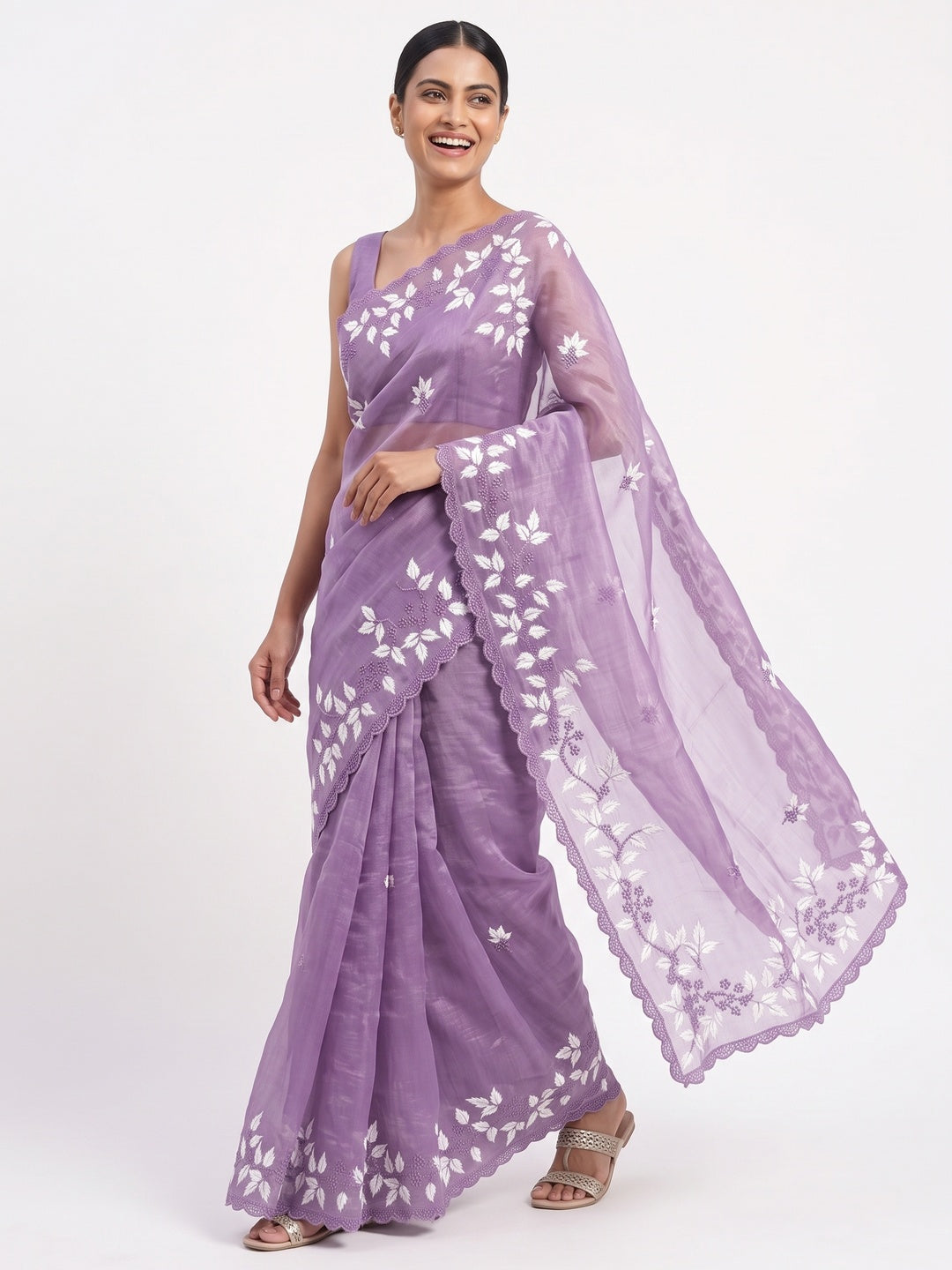 Purple Organza Saree Featuring Fine Floral Embroidery - Image 4