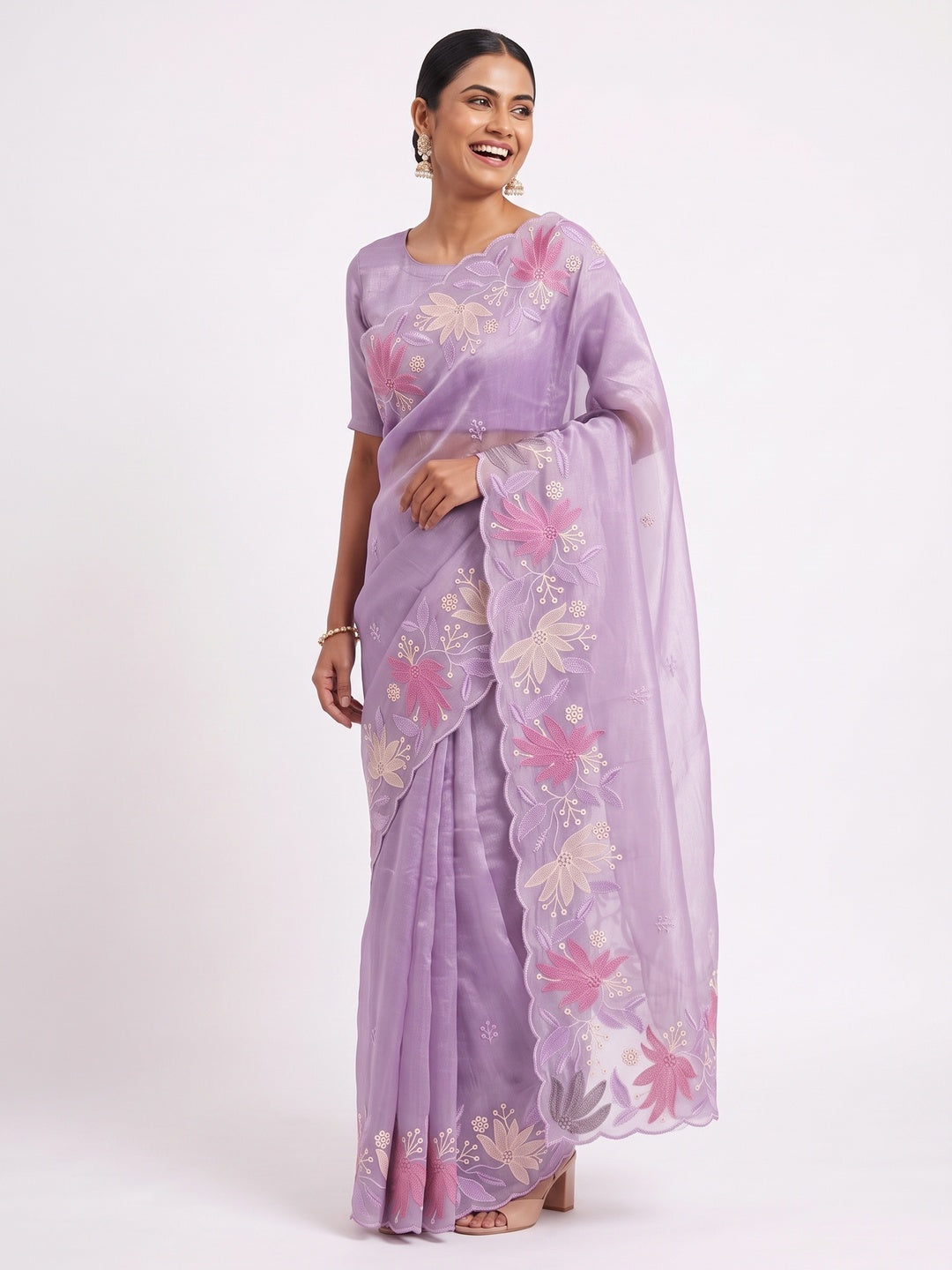 Lavender Organza Party Saree with Intricate Floral Embroidery - Image 4