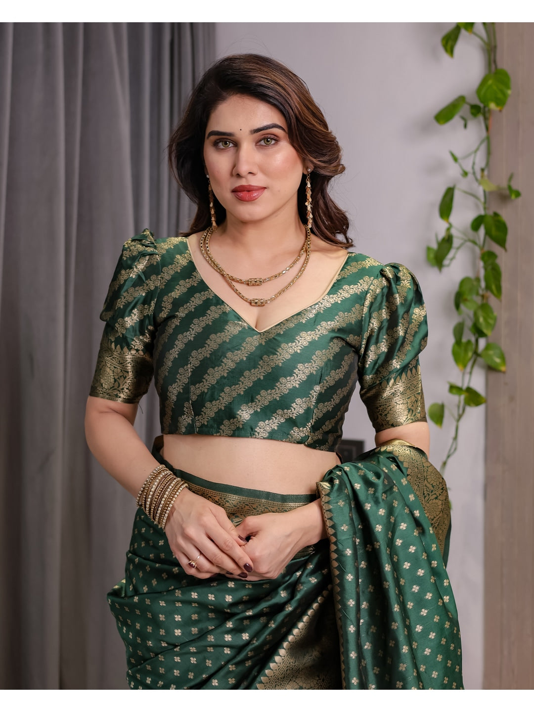 Green Soft Lichi Silk Saree with Zari Woven Border - Image 4