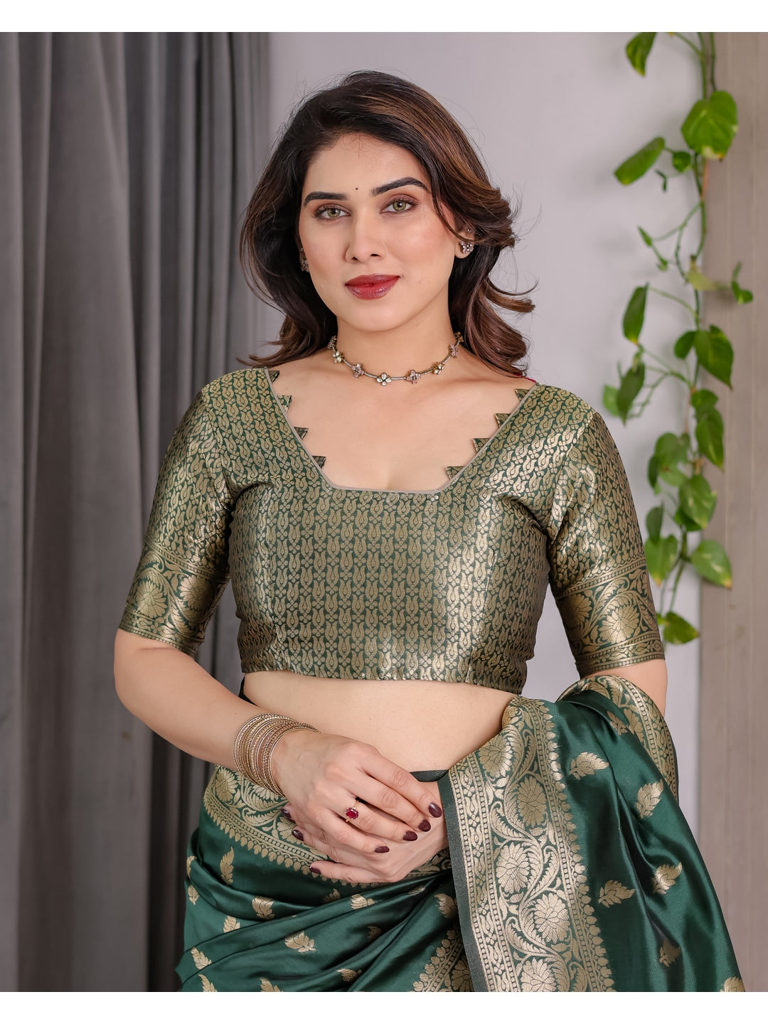 Green Soft Lichi Silk Saree with Zari Woven Border - Image 4