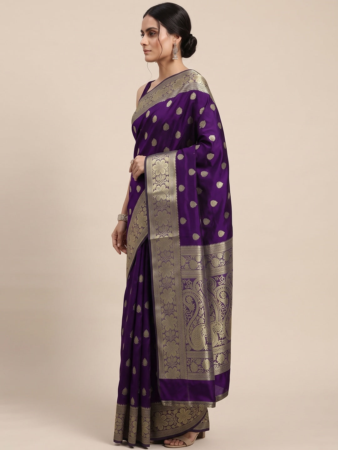Purple Banarasi Silk Saree With Intricate Zari Butti Weaving - Image 3