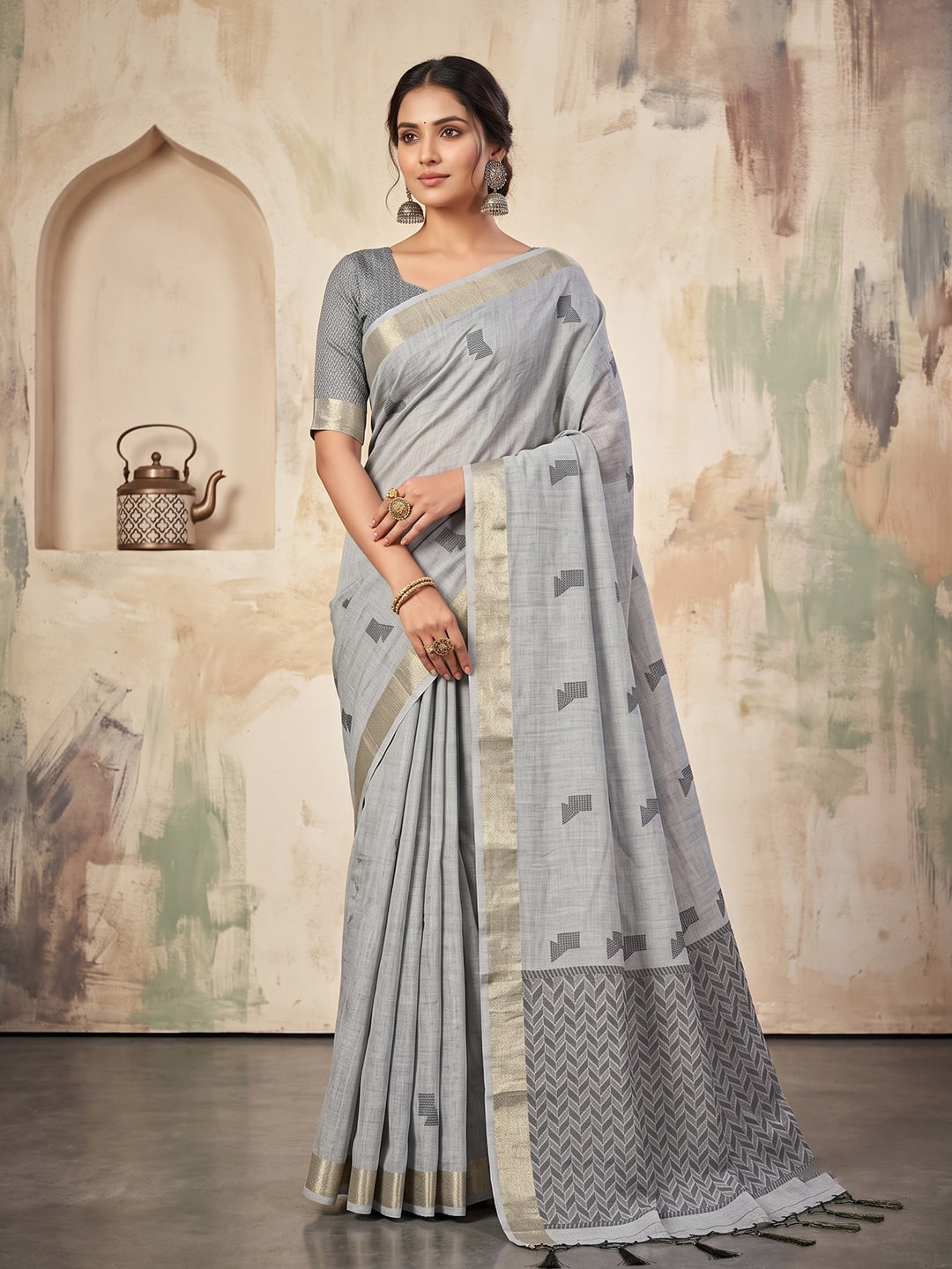 Peachmode Gray Linen Woven Saree - Image 1