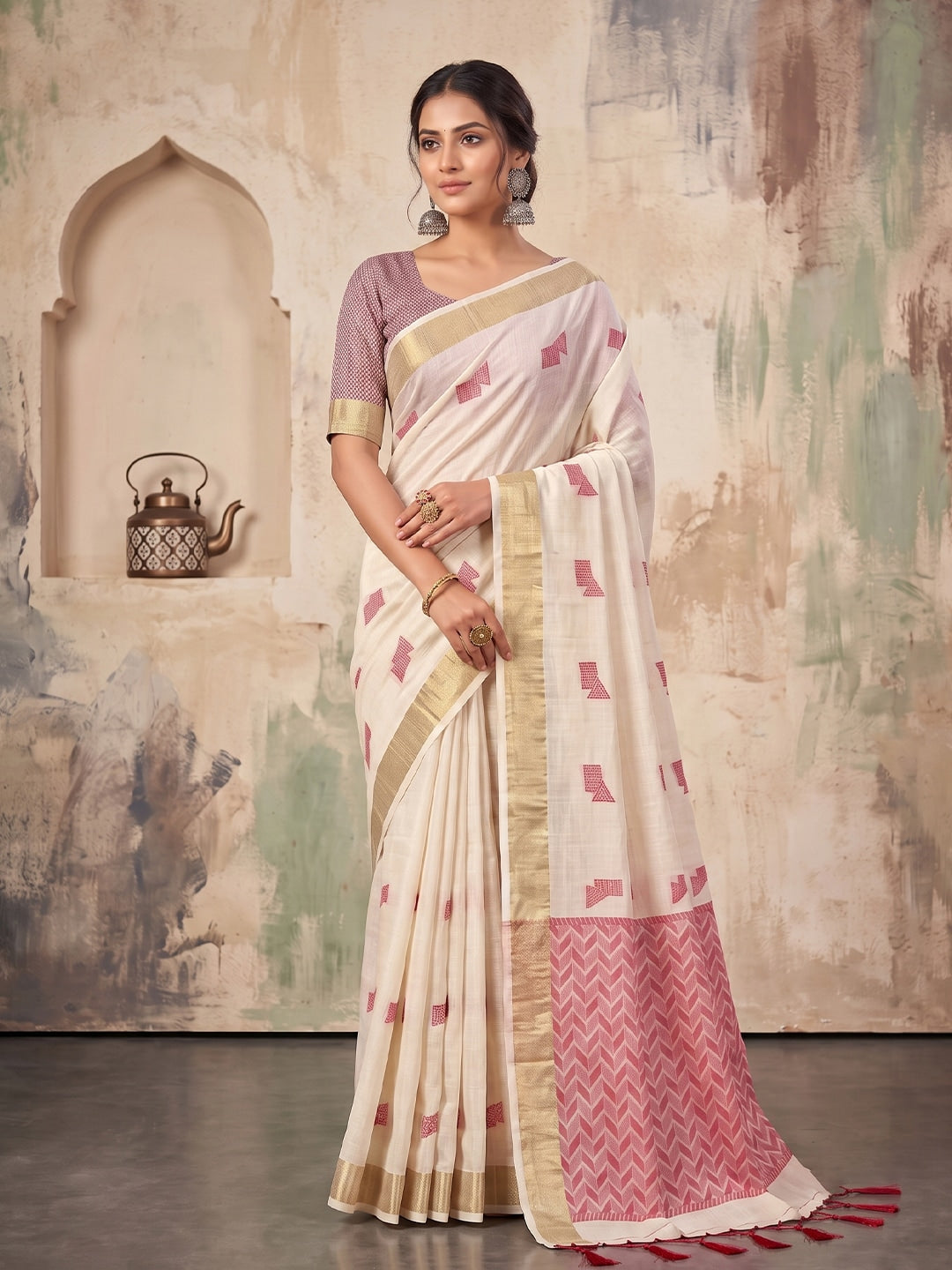 Peachmode Cream Linen Woven Saree - Image 1