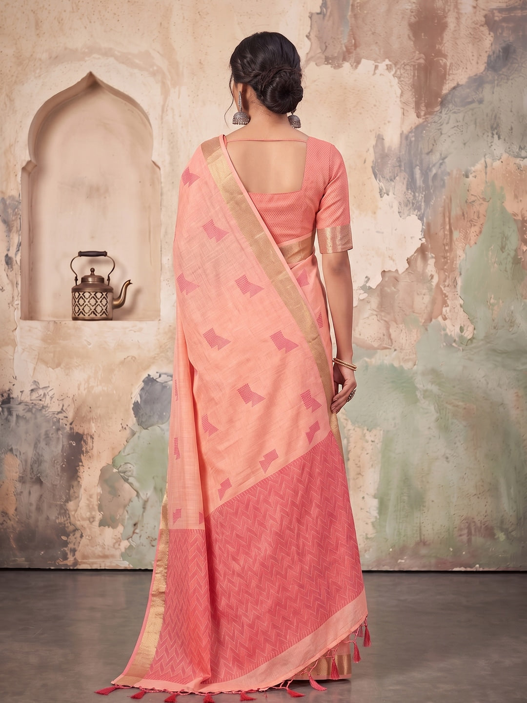 Peachmode Peach Linen Woven Saree - Image 2