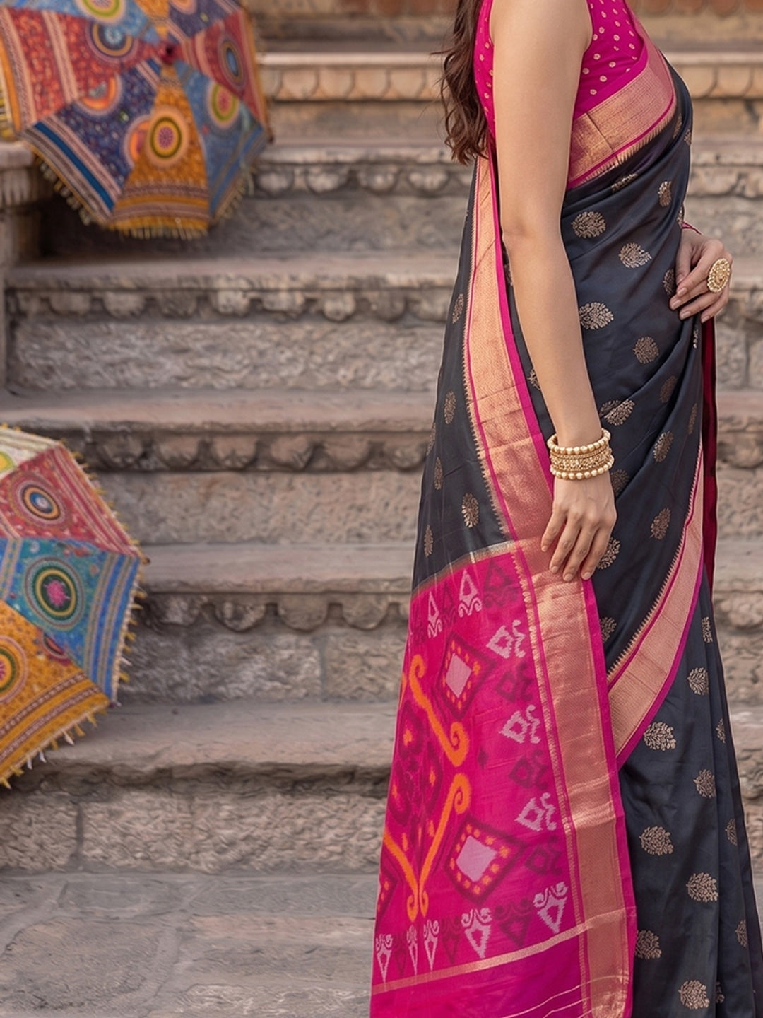 Peachmode Black Soft Silk Woven Saree - Image 5