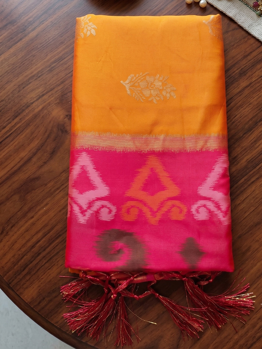 Peachmode Orange Yellow Soft Silk Woven Saree - Image 4