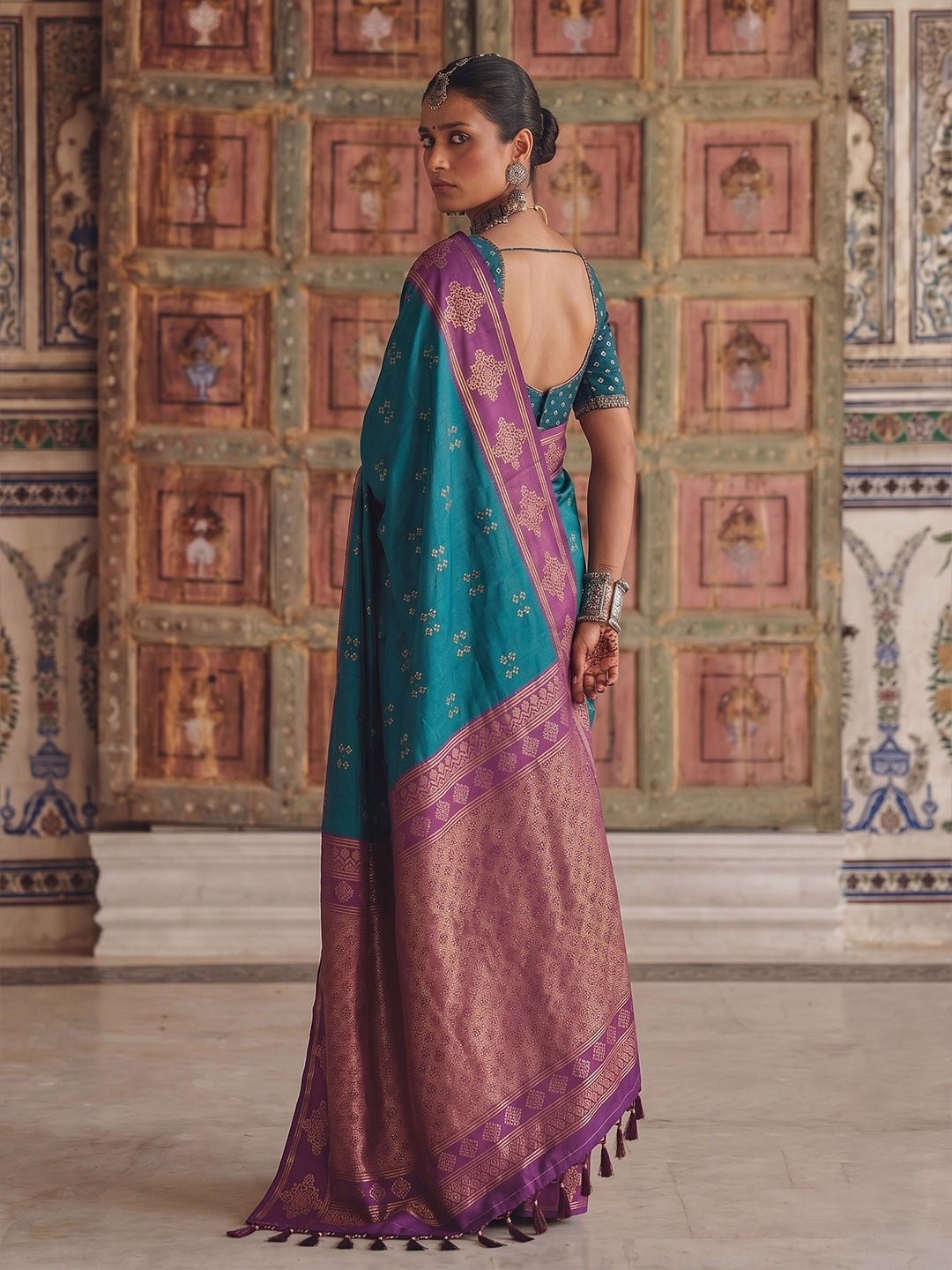 Peachmode Teal Green Soft Silk Woven Saree - Image 3