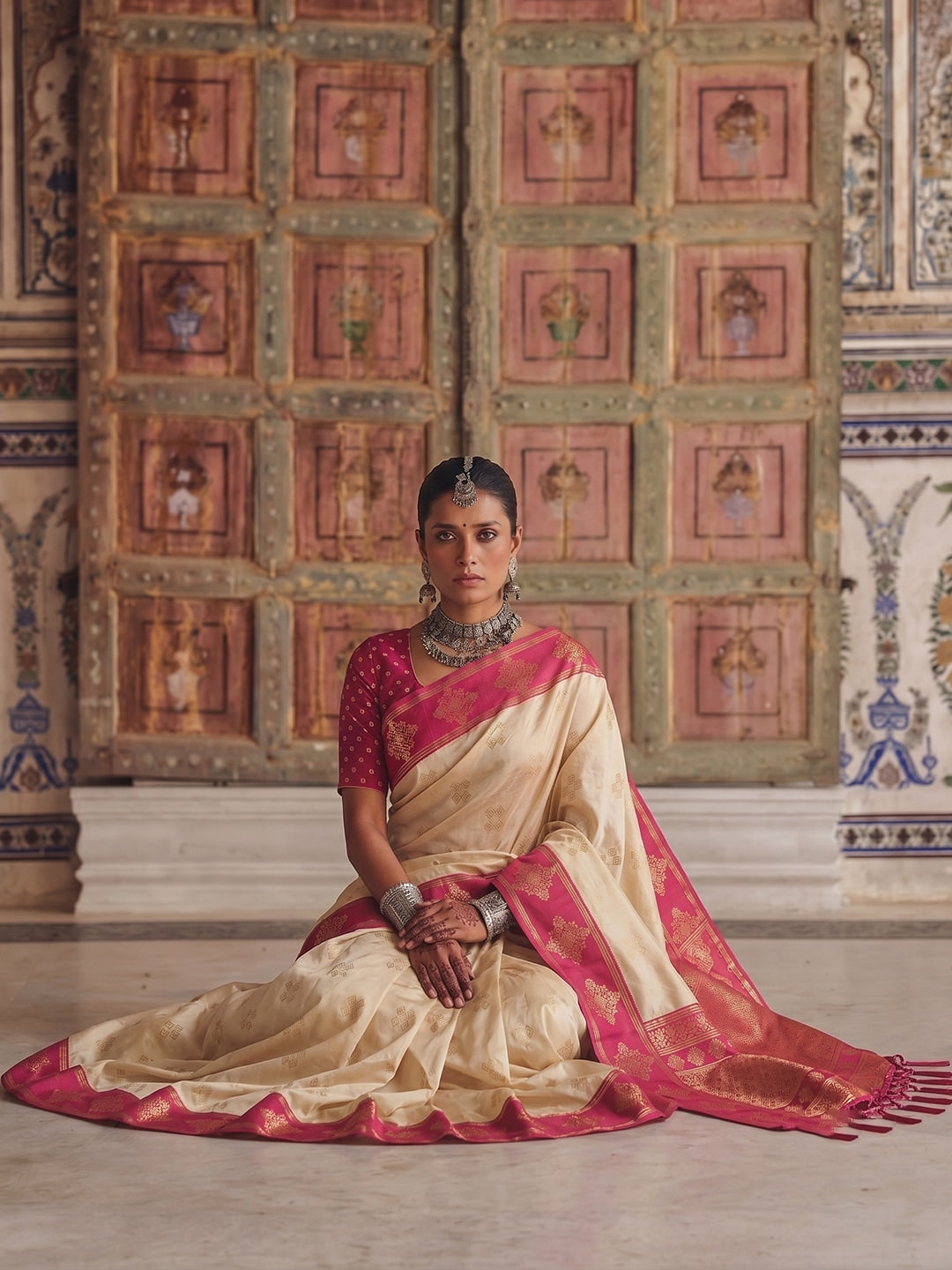 Peachmode Cream Soft Silk Woven Saree - Image 2