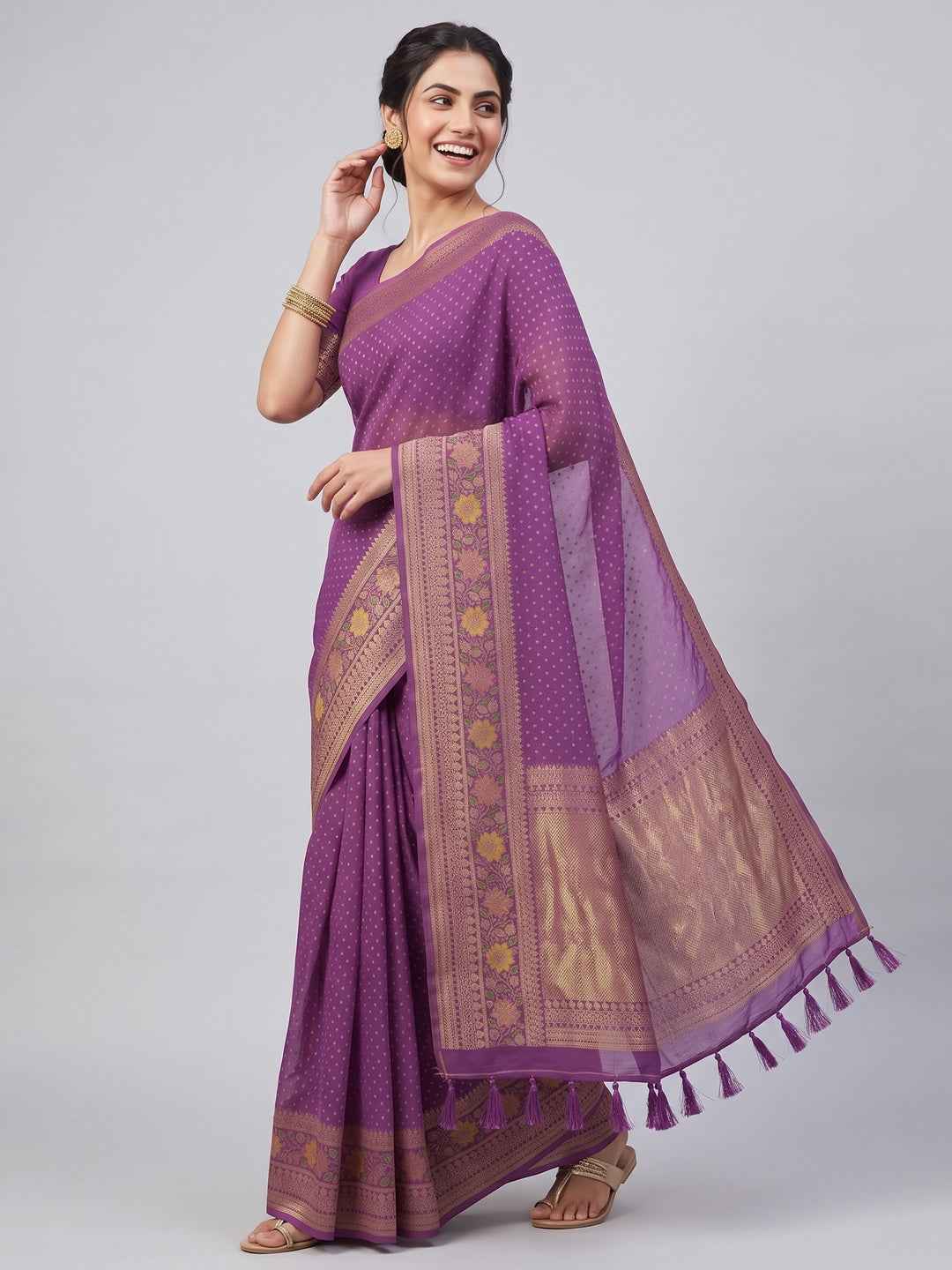 Purple Saree in Pure Georgette Featuring Delicate Zari Butti Work - Image 4