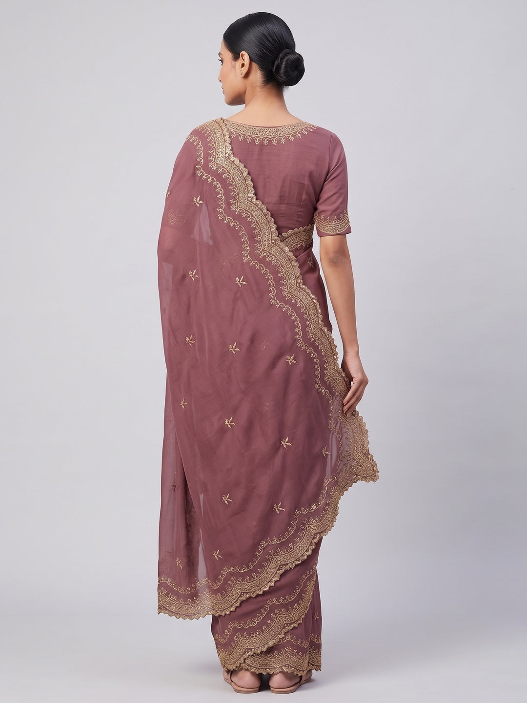 Mauve Embroidered Star Georgette Saree Designed for Stylish Party Wear - Image 2
