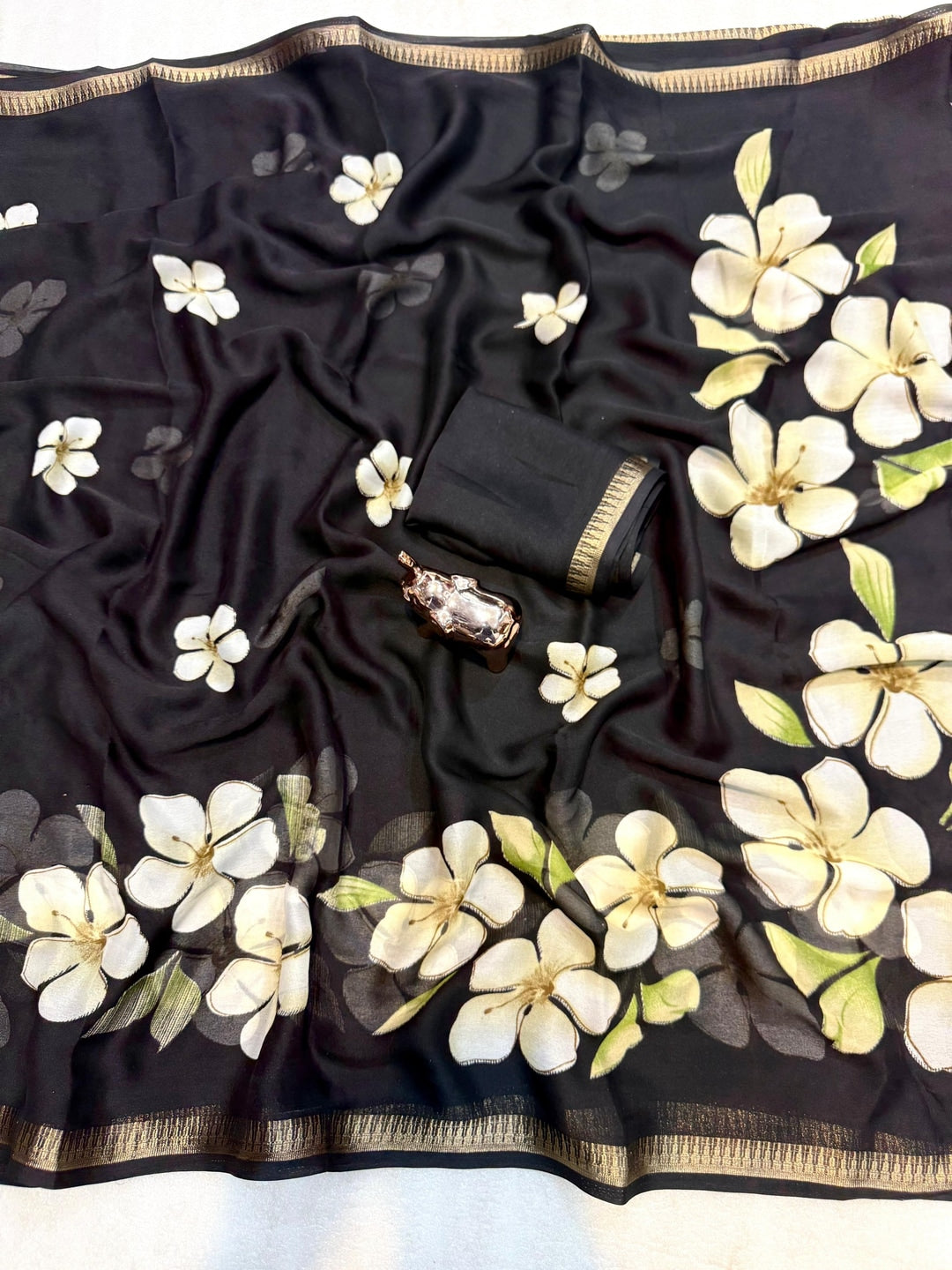Peachmode Black Georgette Saree - Image 3