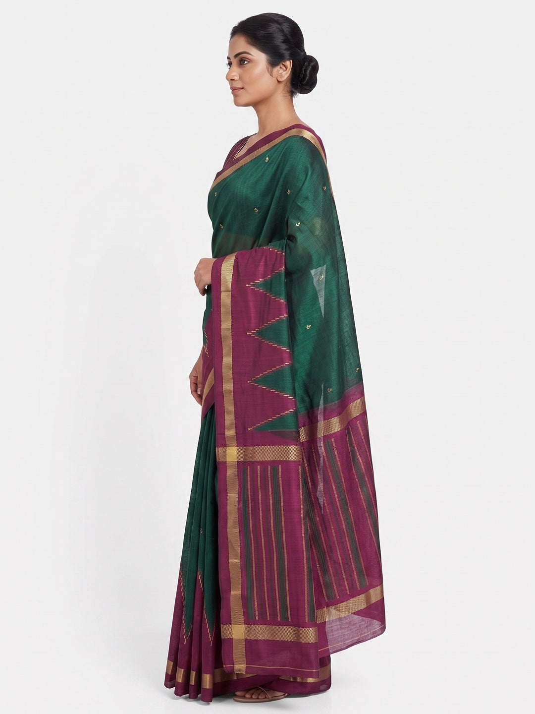 Subtle & Stylish Green  Saree With Ikkat Prints In Luxe Dola Silk For Festive Wear - Image 3