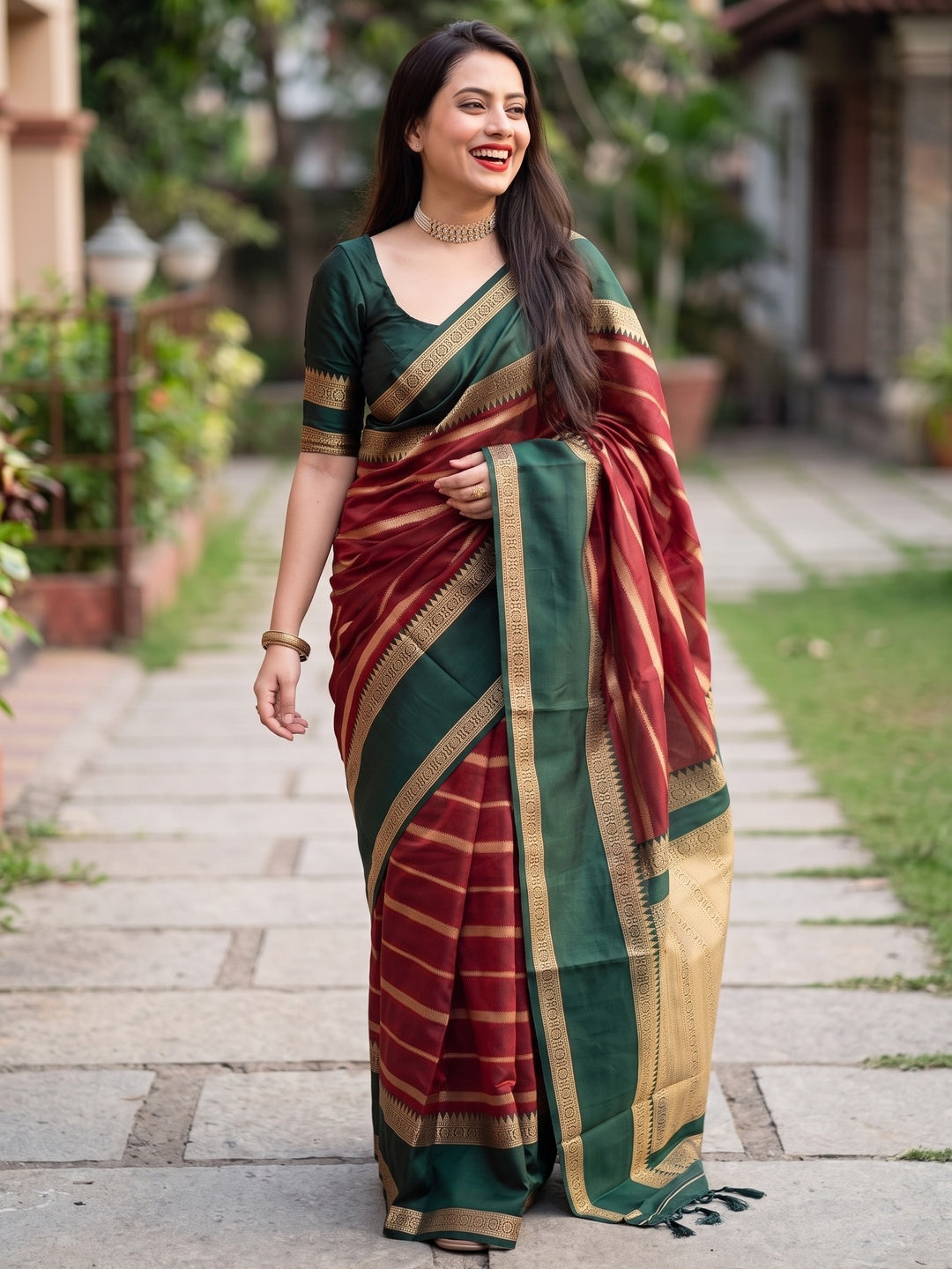 Maroon Woven Banarasi Silk Saree with Tassels - Image 4