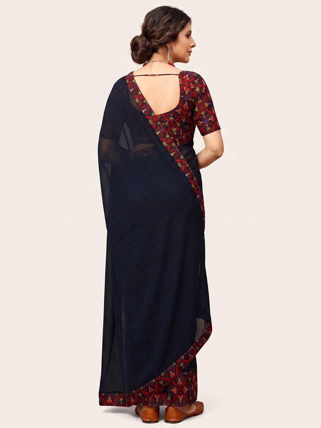 Blue Printed Georgette Saree With Lace Border - Image 3
