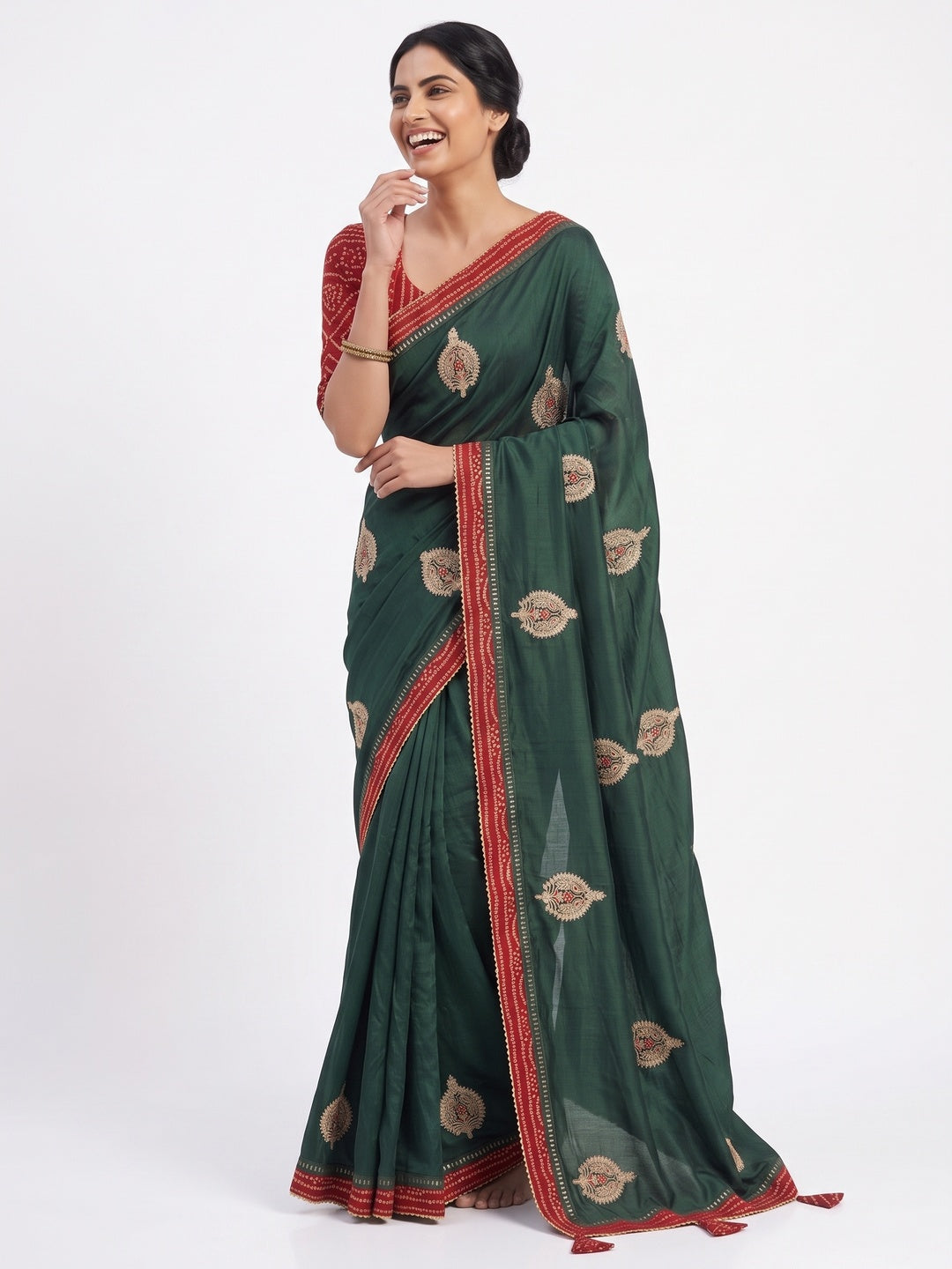 Morpich Green Zari Embroidered Vichitra Silk Saree - Image 4