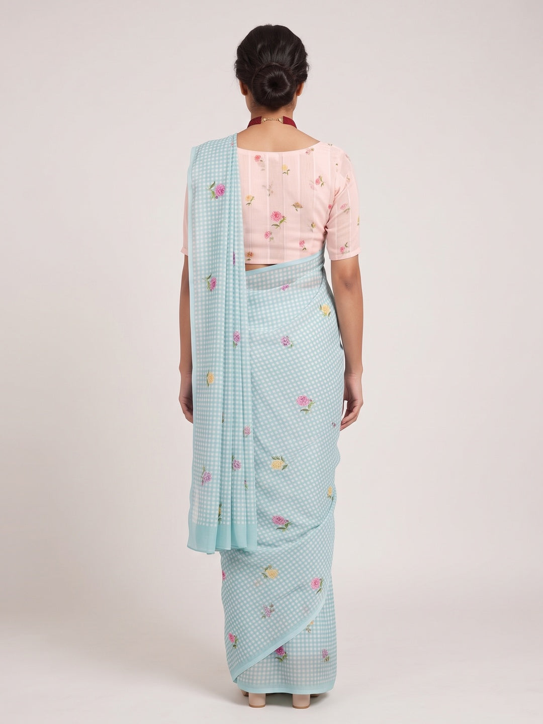 Elegant Sky Blue Floral Digital Printed Georgette Saree With Subtle Detailing - Image 5