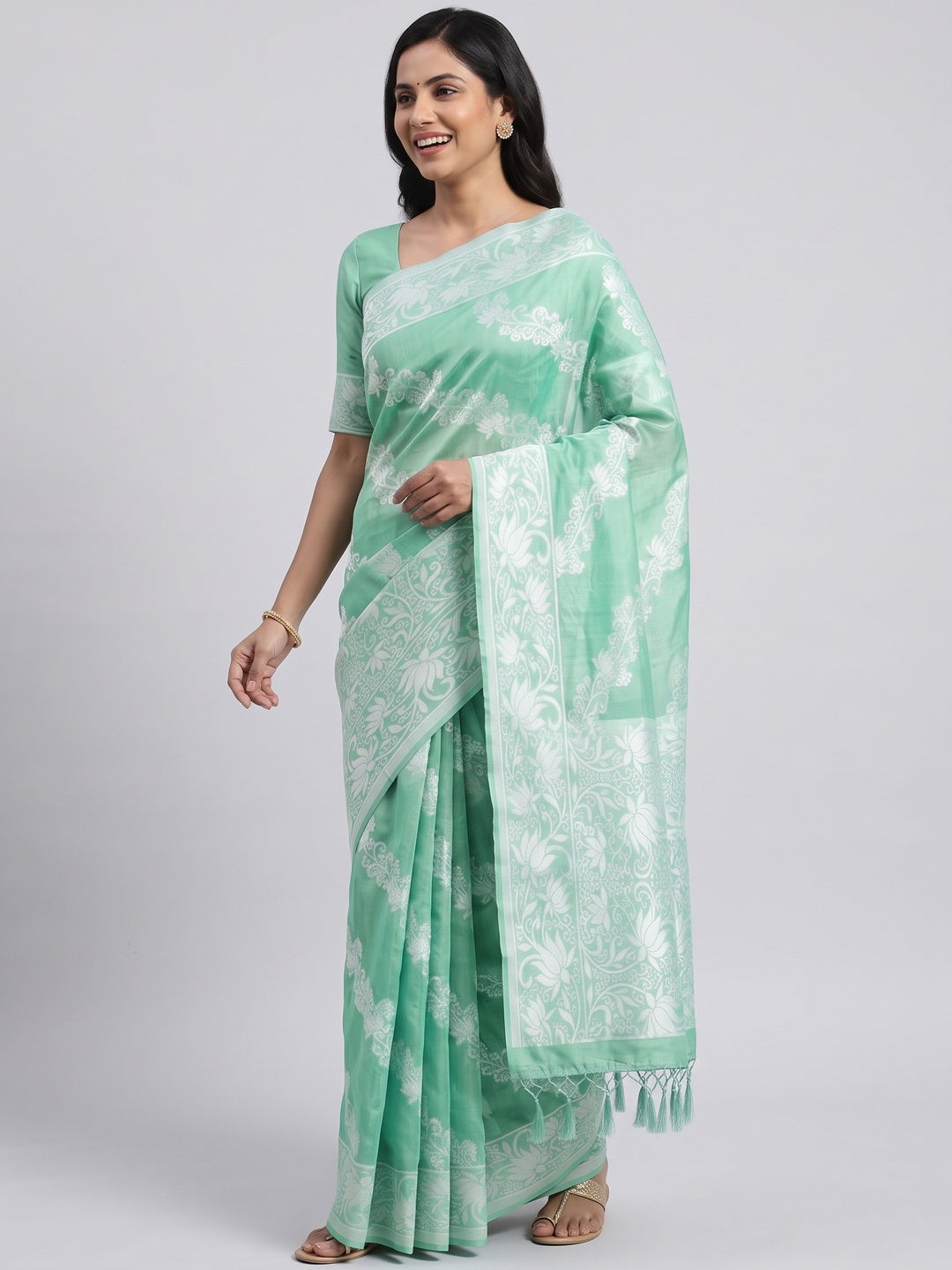 Rama Green Floral Woven Banarasi Silk Saree With Tassels - Image 4