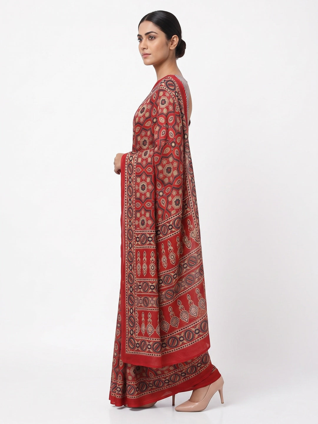 Modern Style Red Ajrakh Printed Crepe Silk Saree for Elegant Party Occasions - Image 3